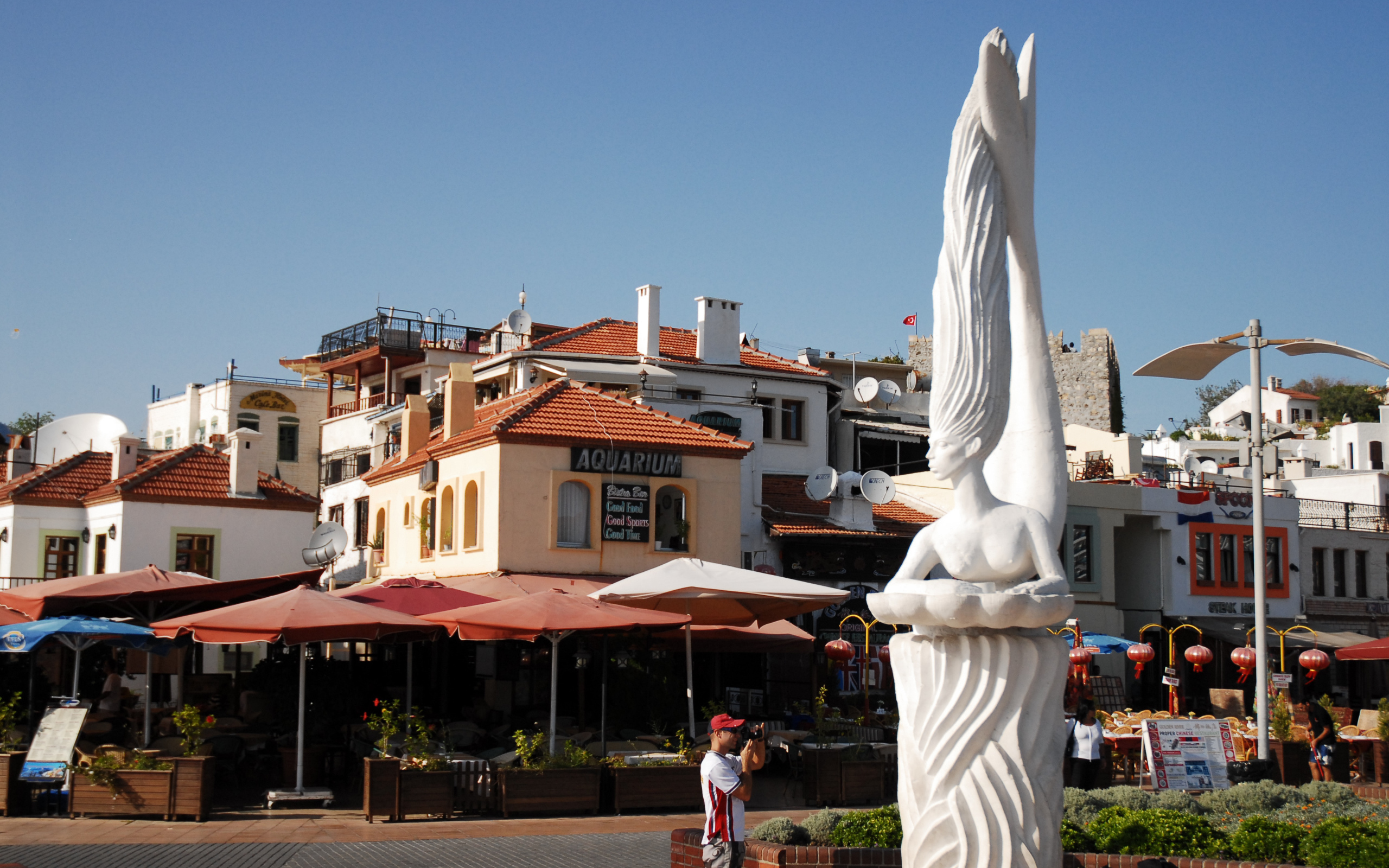 Городские улицы в Мармарисе, Турция