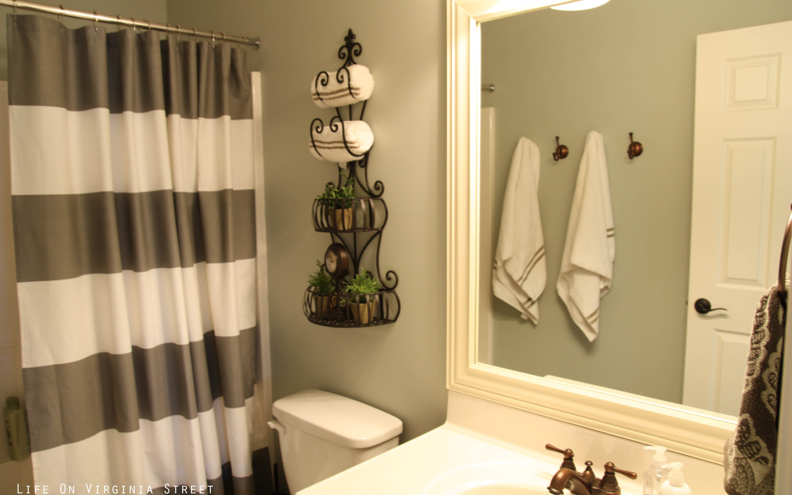 Ванная за занавеской