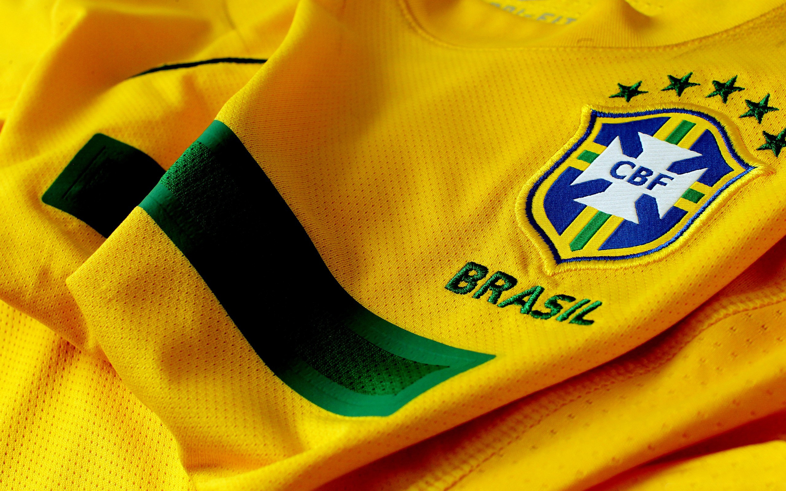 Бразильская футболка
