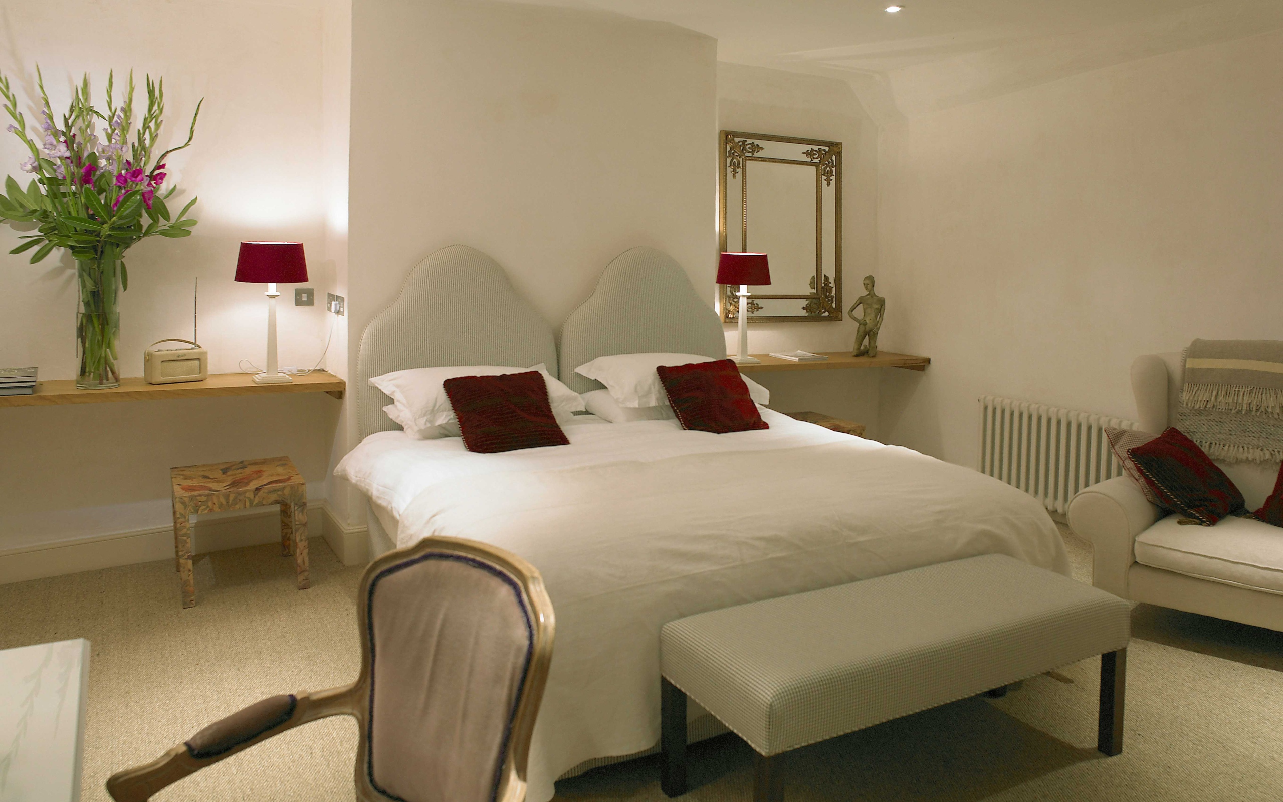 Романтический дизайн спальни