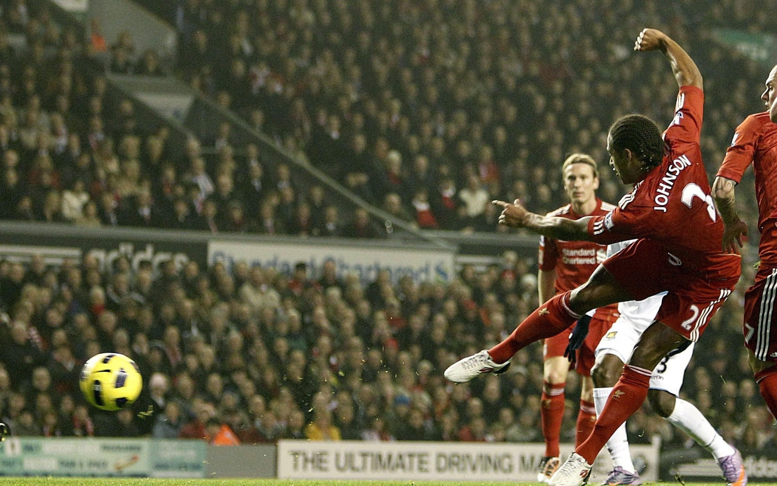Глен Джонсон из Ливерпуля