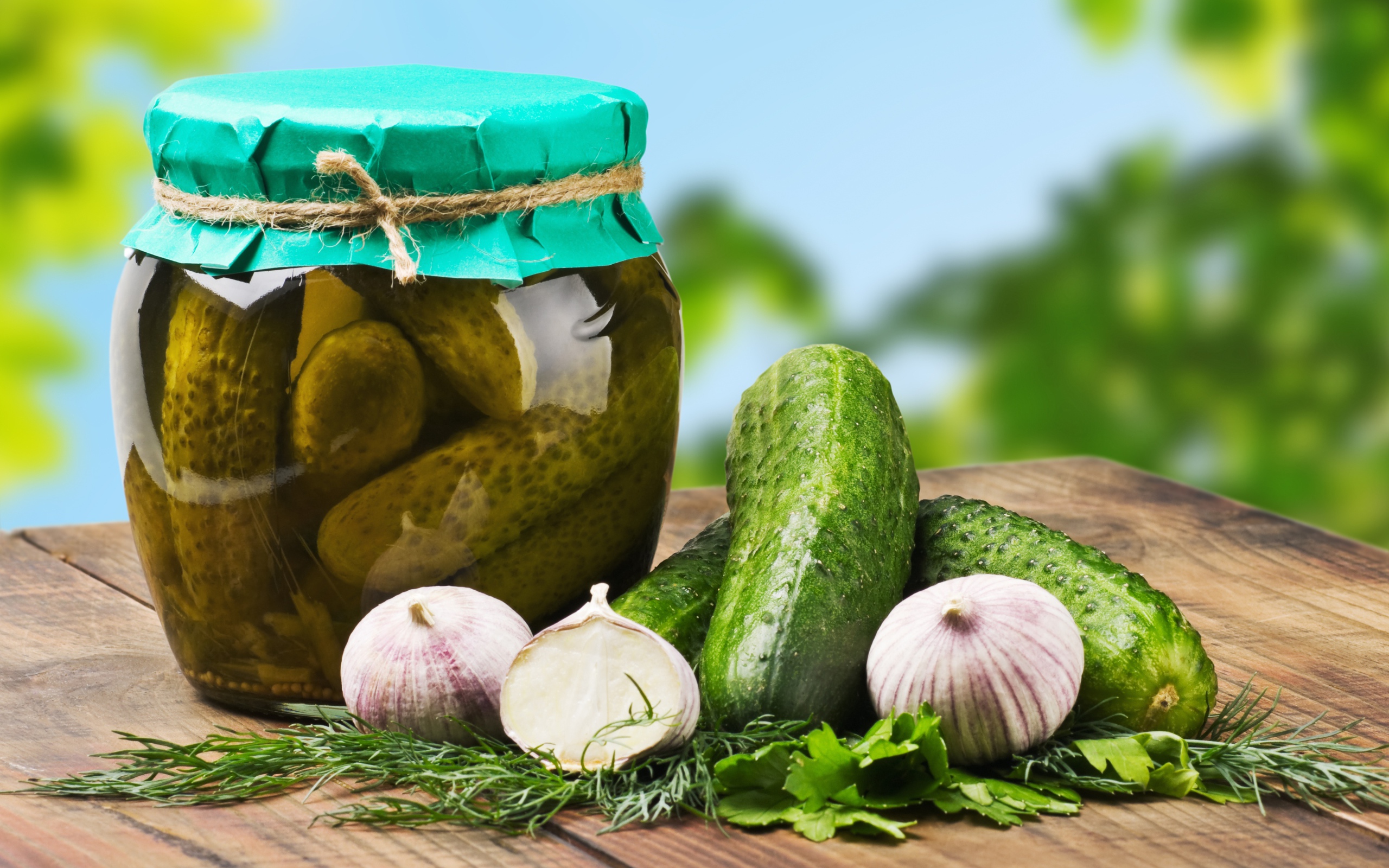 	   Pickled cucumber in glass containers