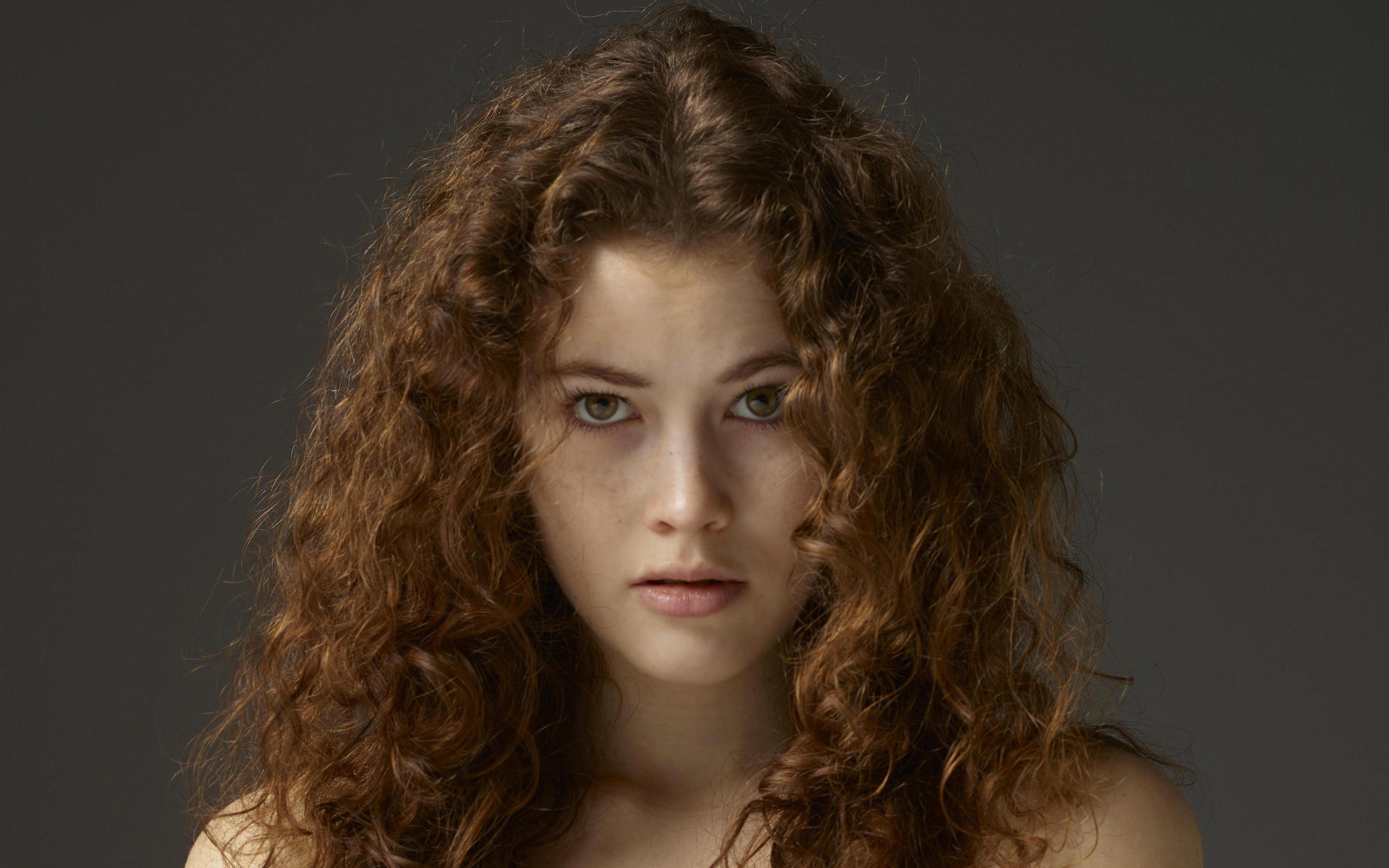 Кучерявая модель Хайди