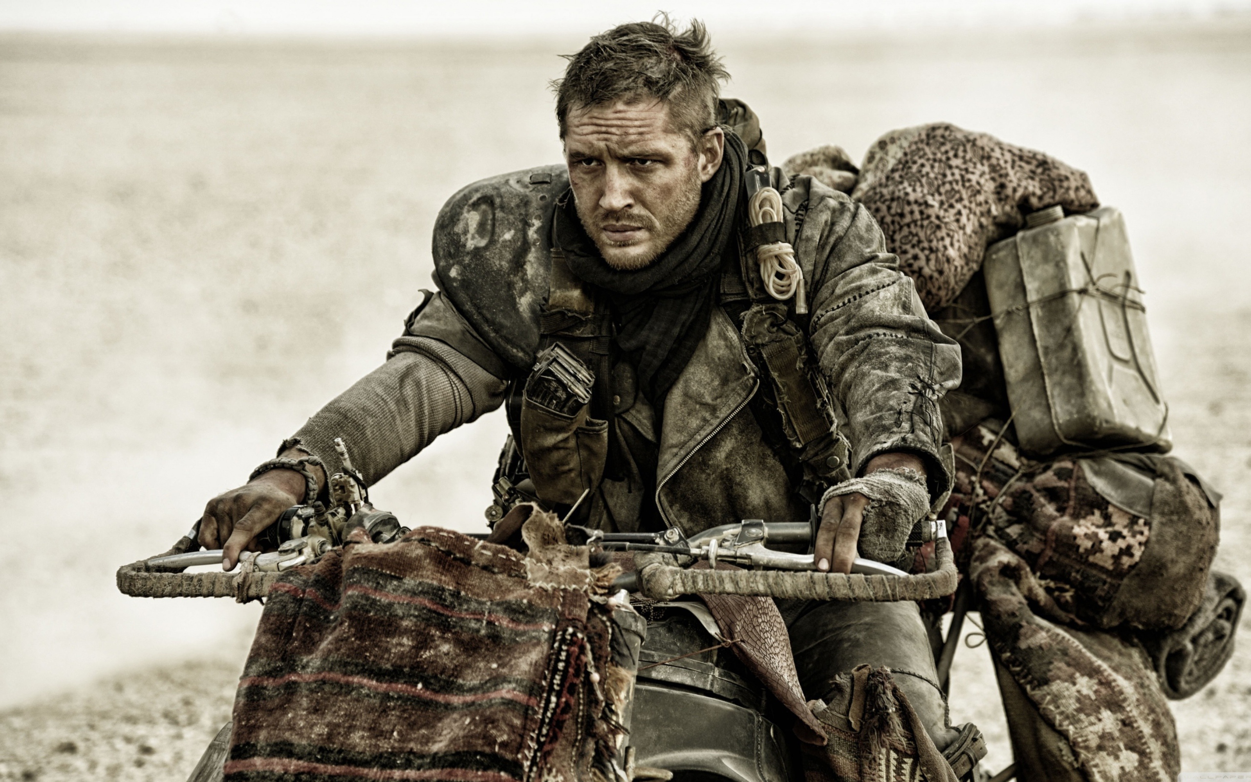 Герой фильма Безумный Макс 4 Дорога ярости