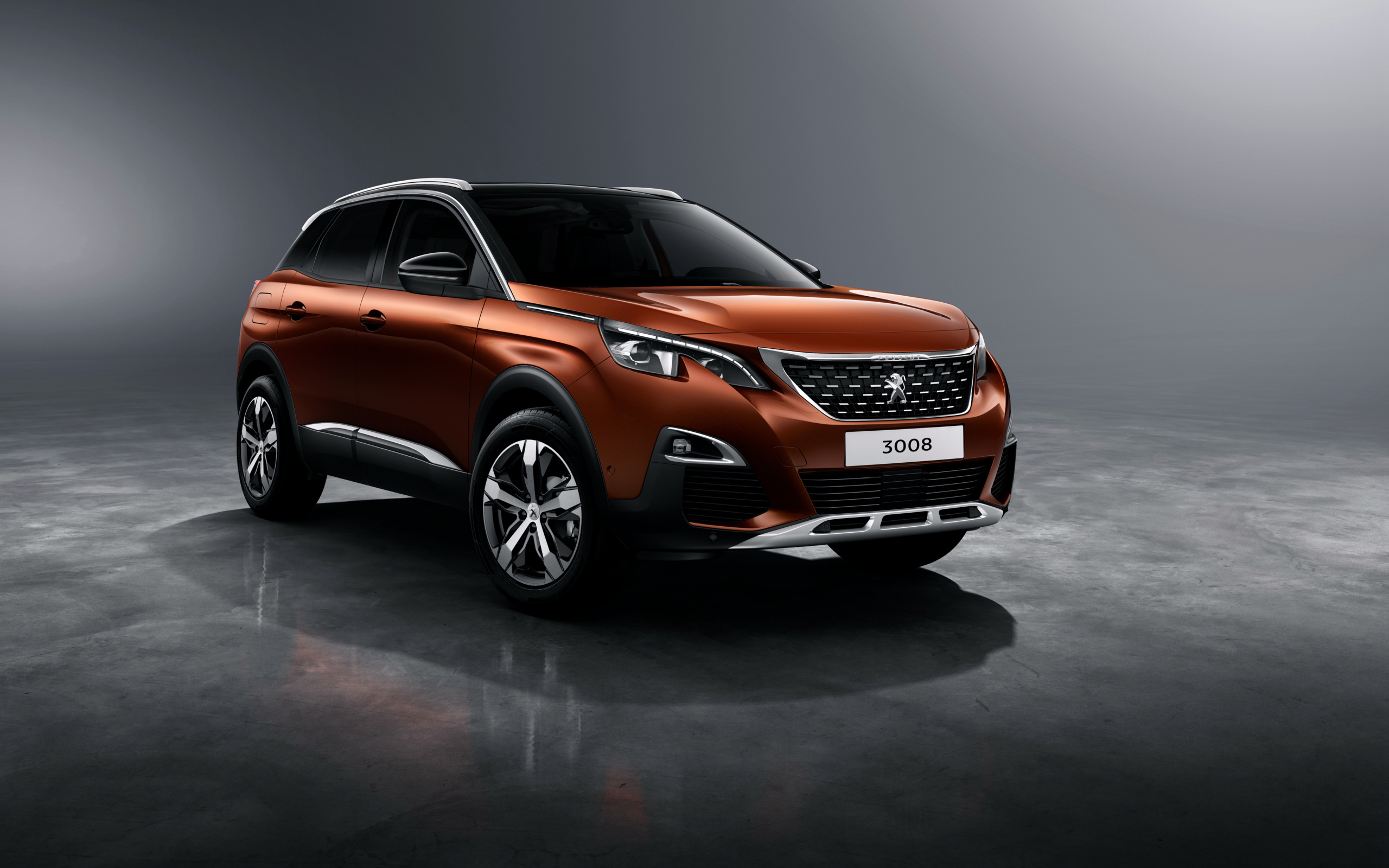 Коричневый кроссовер Peugeot 3008