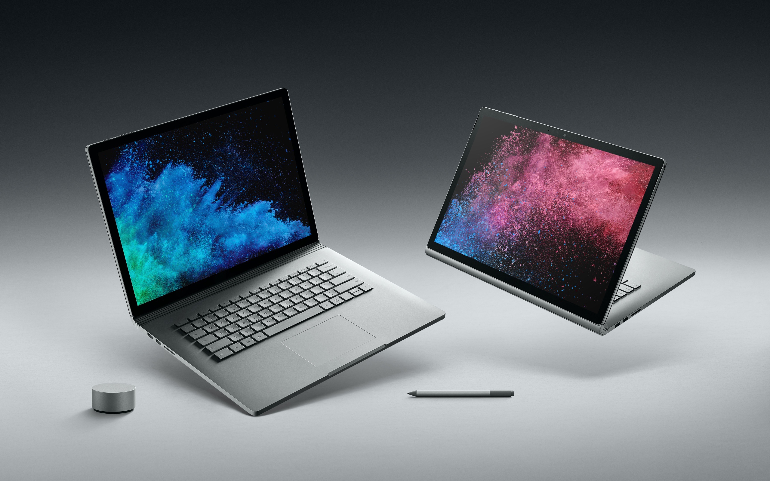 Стильные  ноутбуки Microsoft Surface Book 2, 2017 на сером фоне