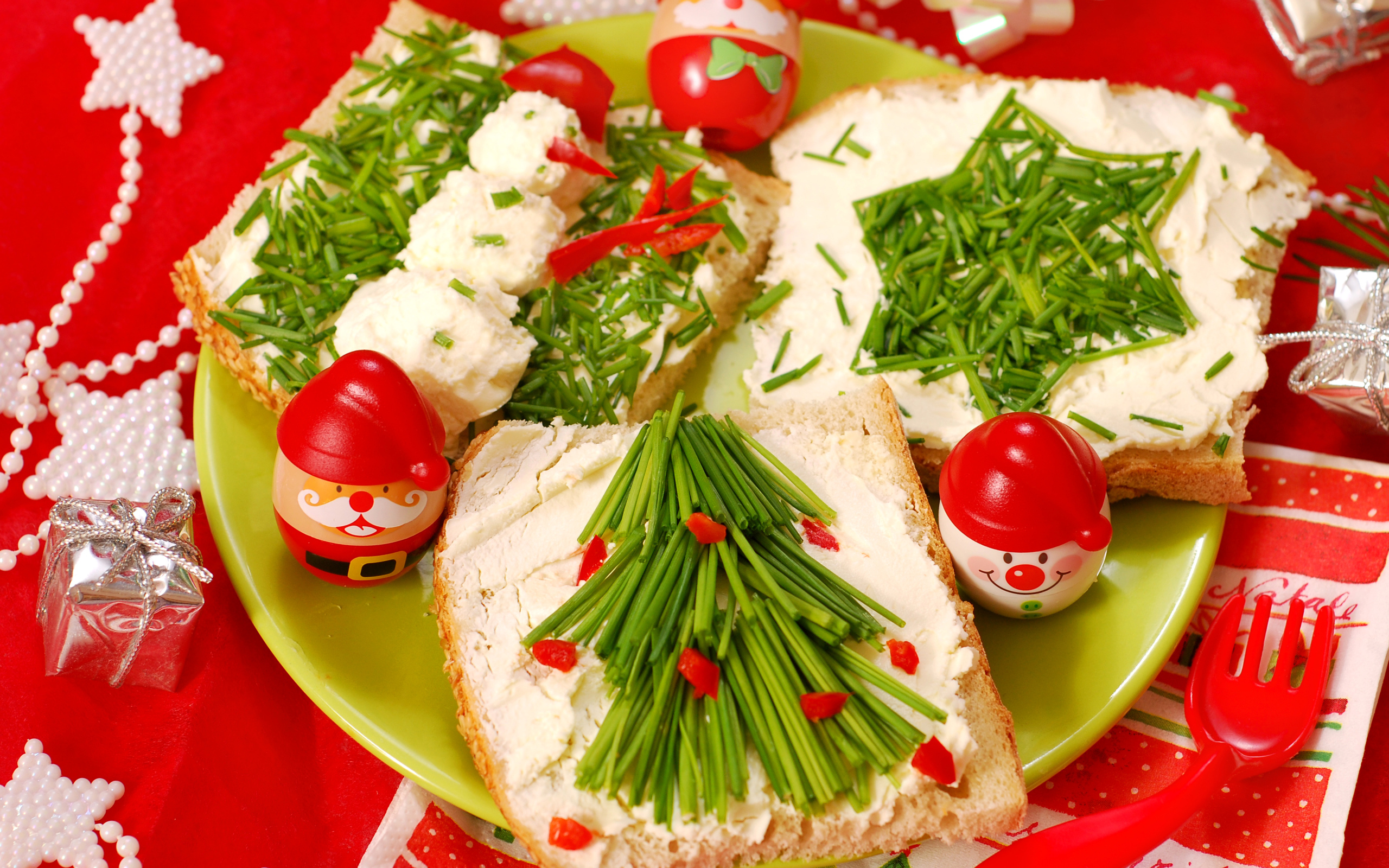 Праздничные бутерброды на Новый год