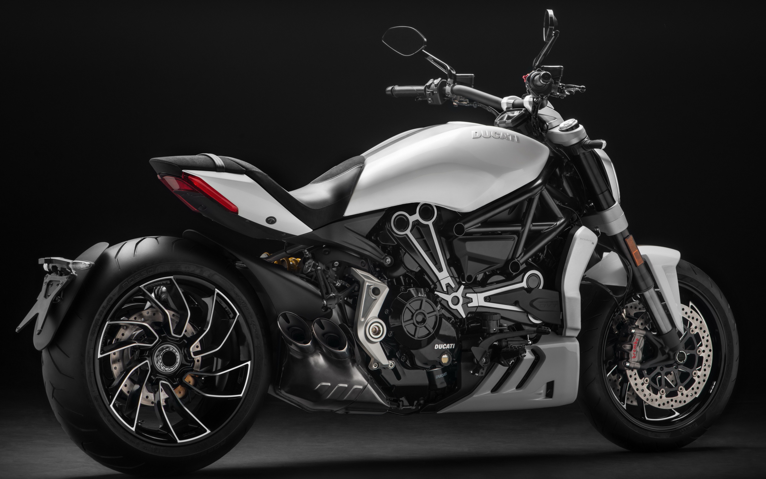 Мотоцикл Ducati XDiavel S, 2018