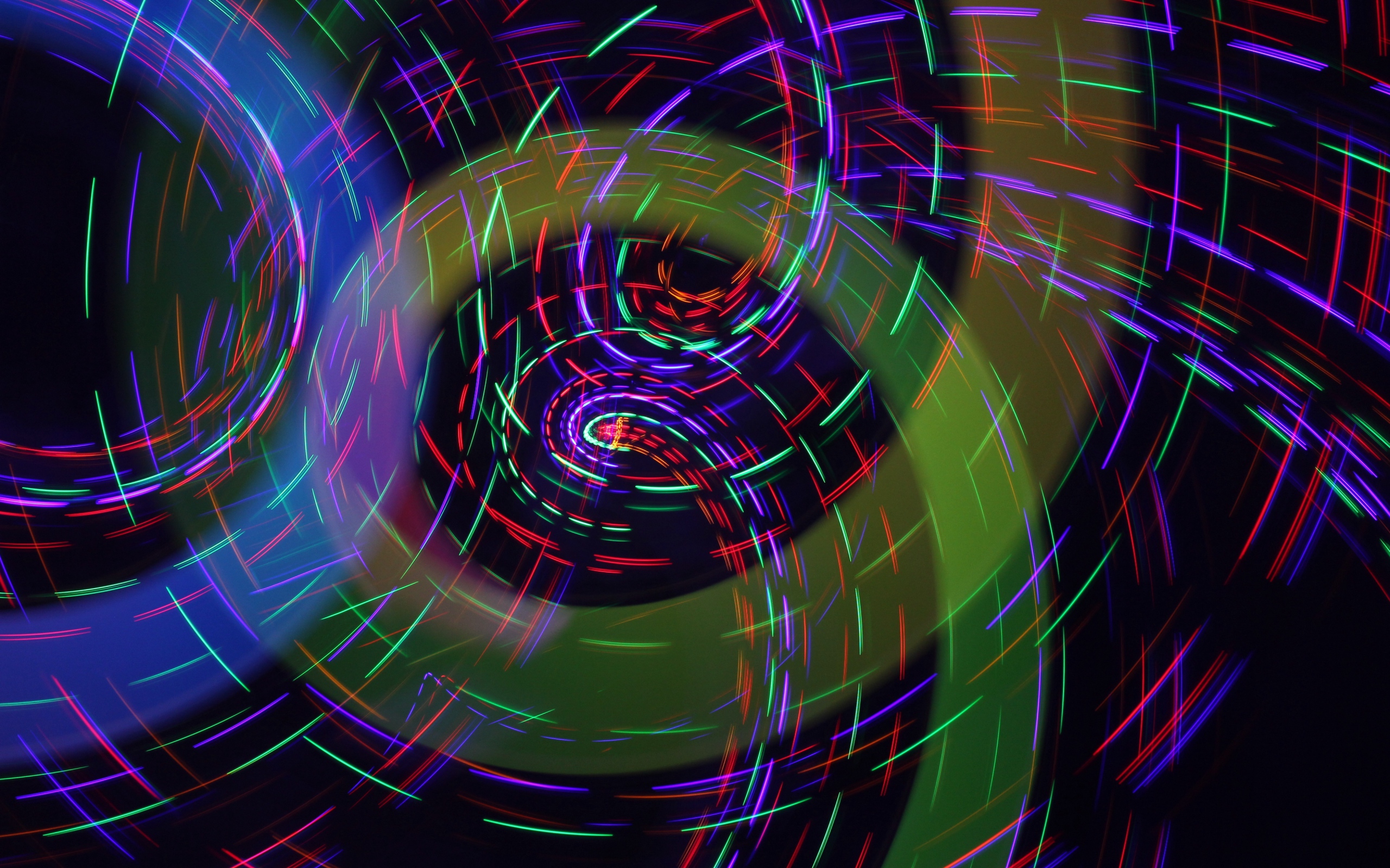 Вращающиеся разноцветные неоновые лучи 