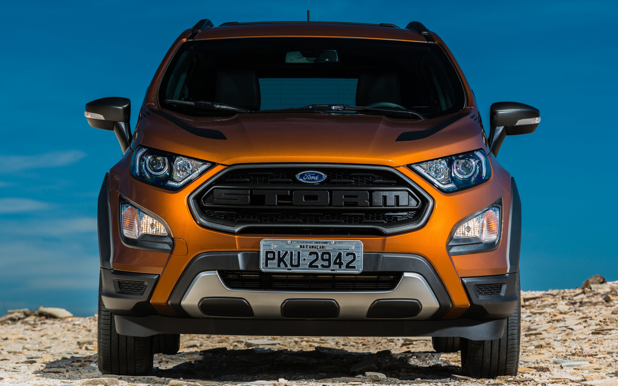 Orange car Ford EcoSport, 2018 front view