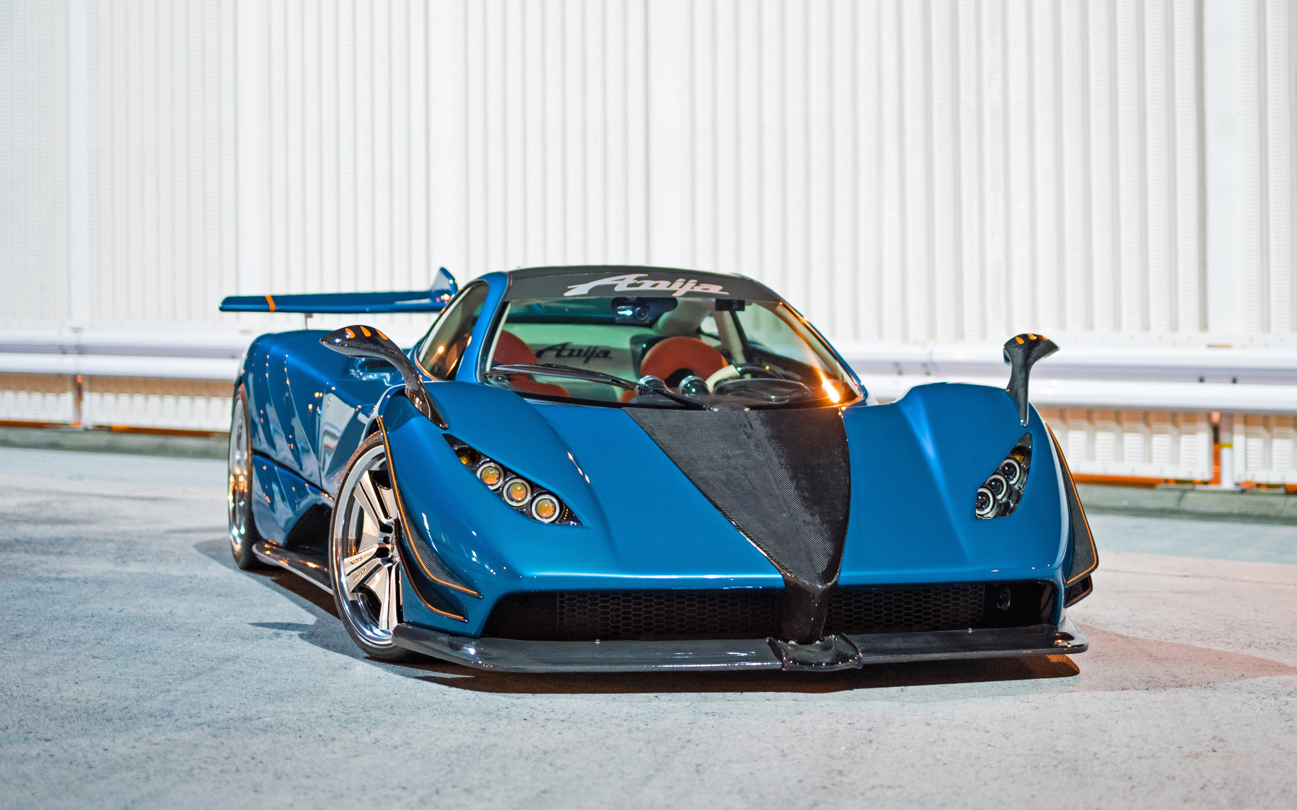 Спортивный автомобиль  Pagani Zonda C12 S Anija, 2018