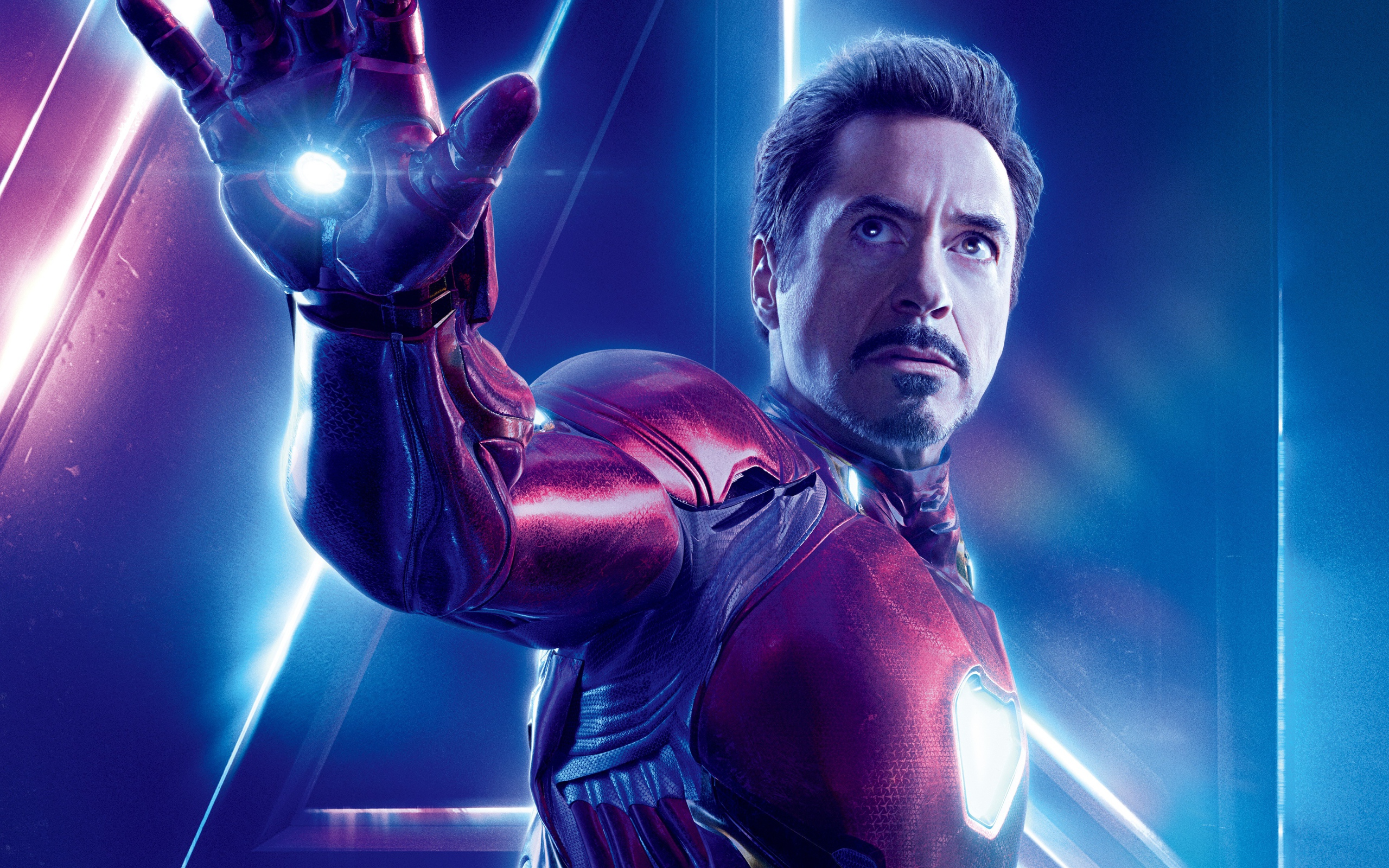 Железный человек персонаж фильма Мстители:  Война бесконечности