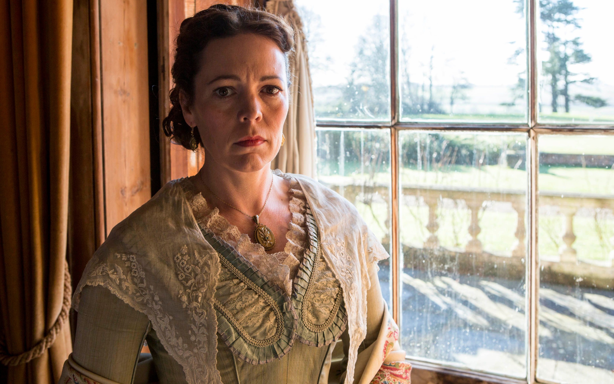 Британская актриса Оливия Колман  в роли