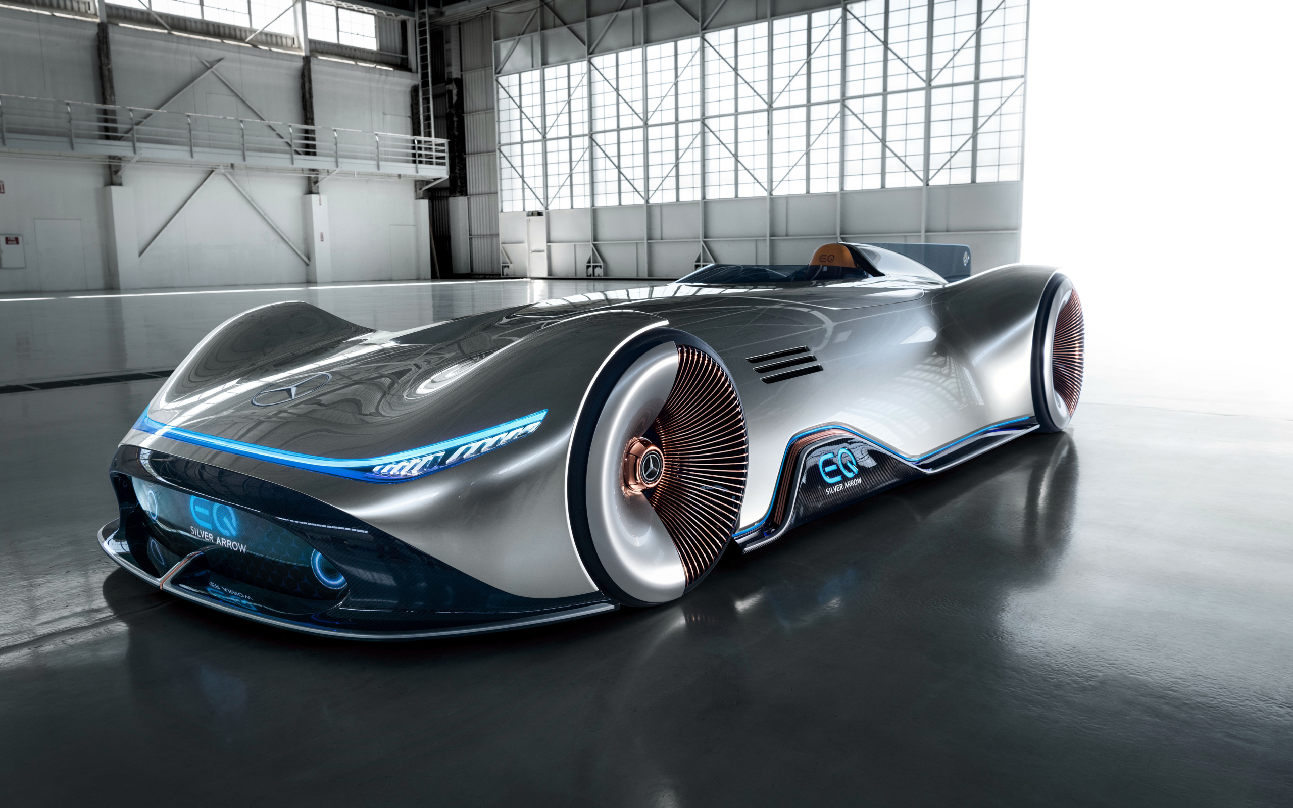 Электрокар Mercedes Benz Vision EQ Silver Arrow, концепт