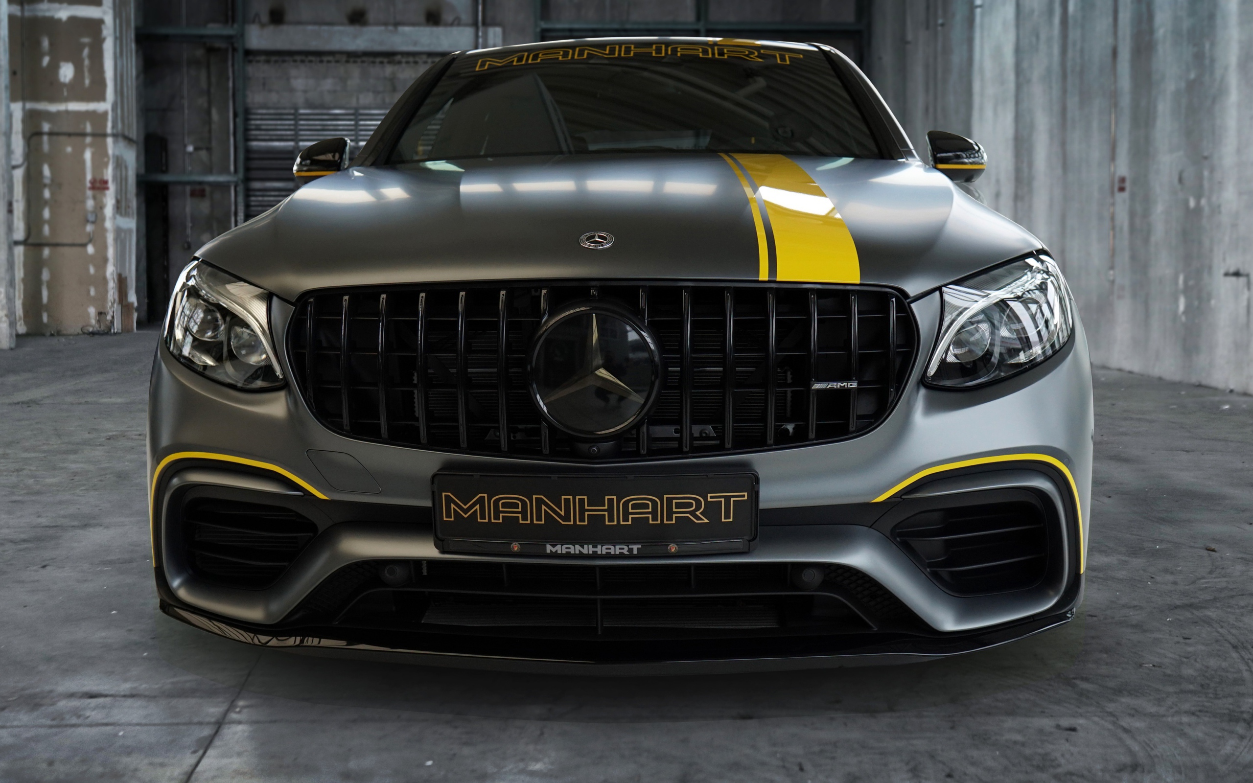 Спортивный автомобиль  Mercedes-AMG GLC 63 S Coupe 2019 года