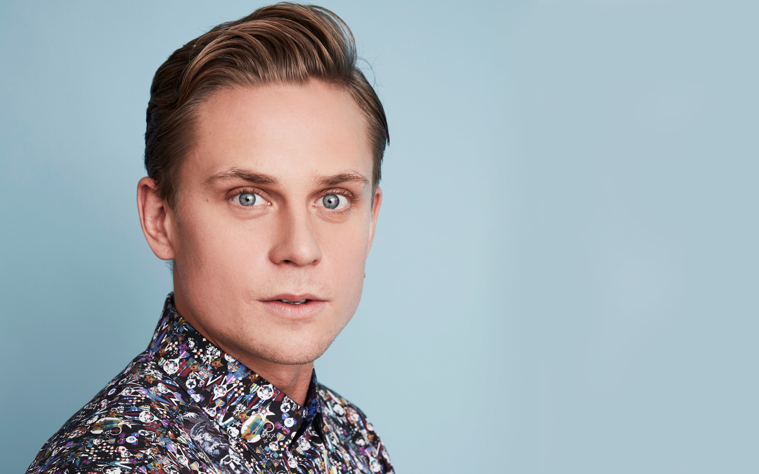 Красивый голубоглазый мужчина, актер Билли Магнуссен