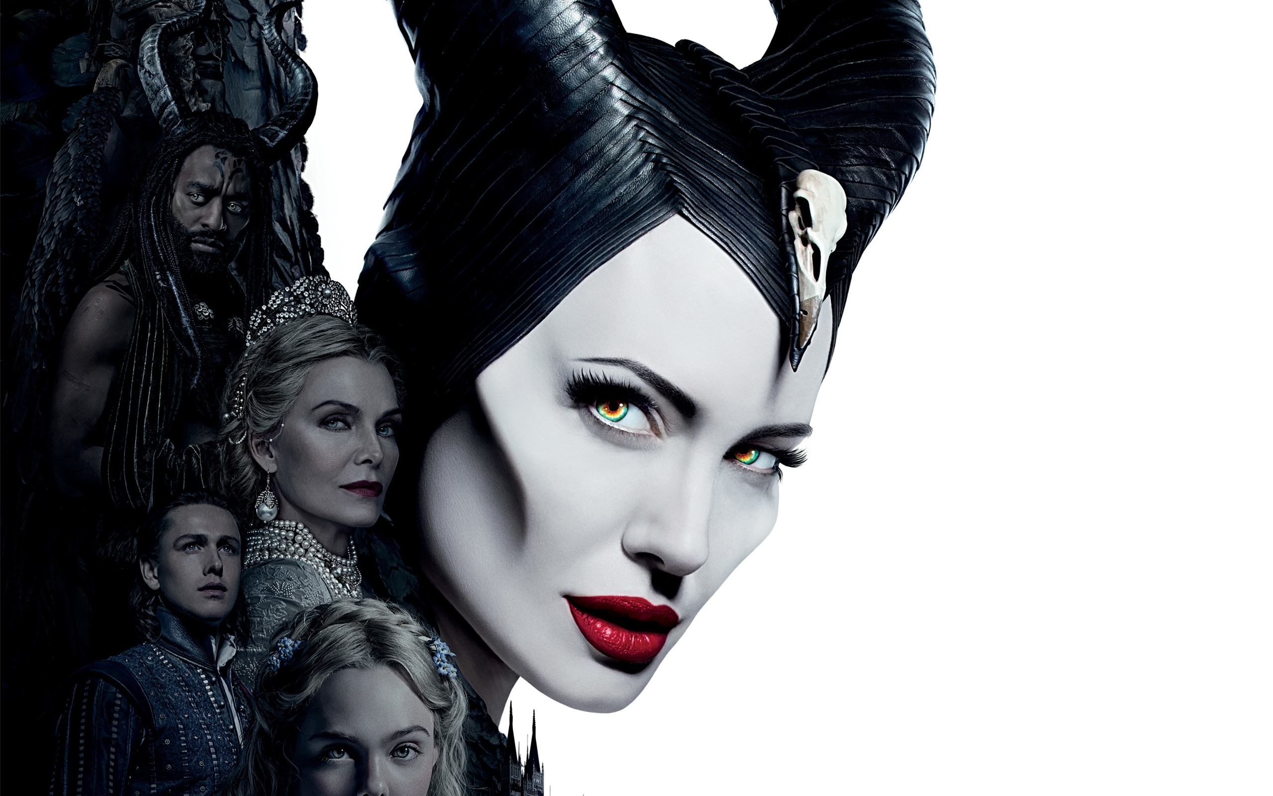 Постер фильма фэнтези Малефисента: Владычица тьмы, 2019