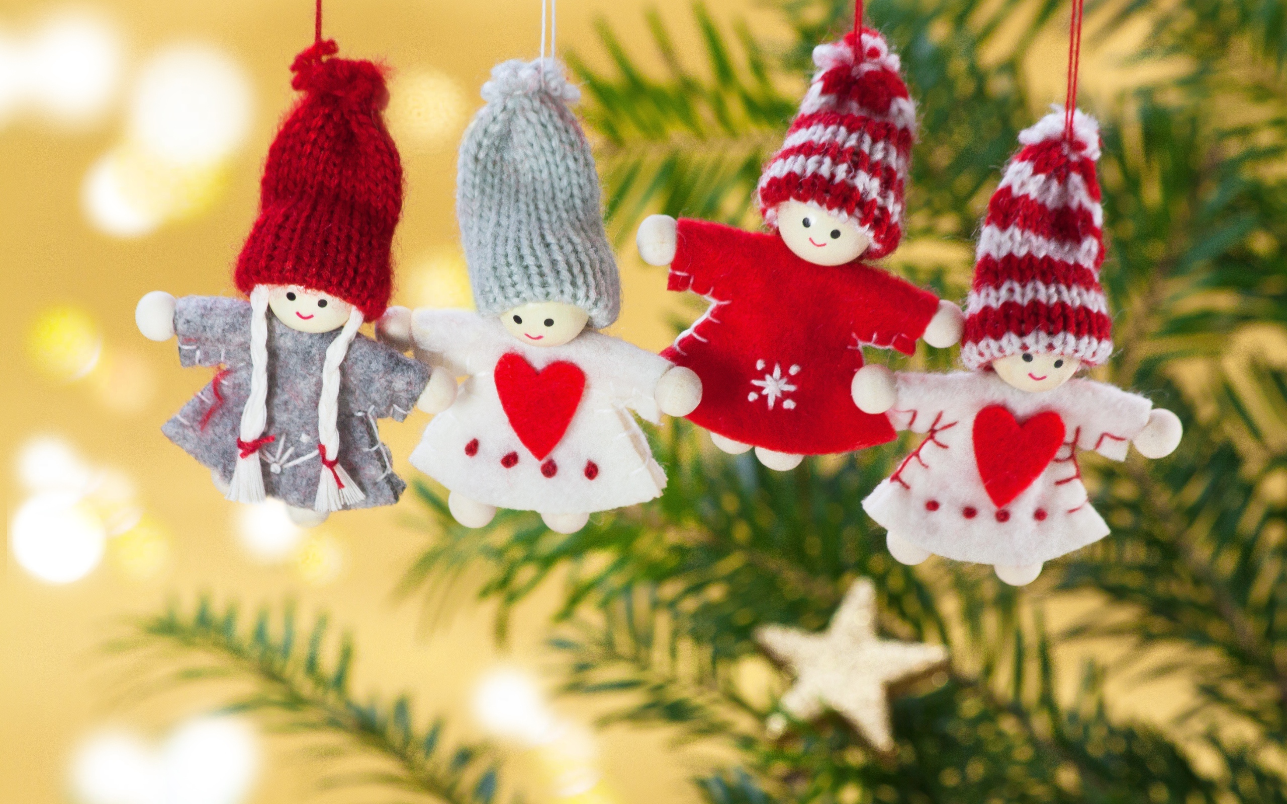 Игрушки куклы украшение на елке на Новый год 2020 