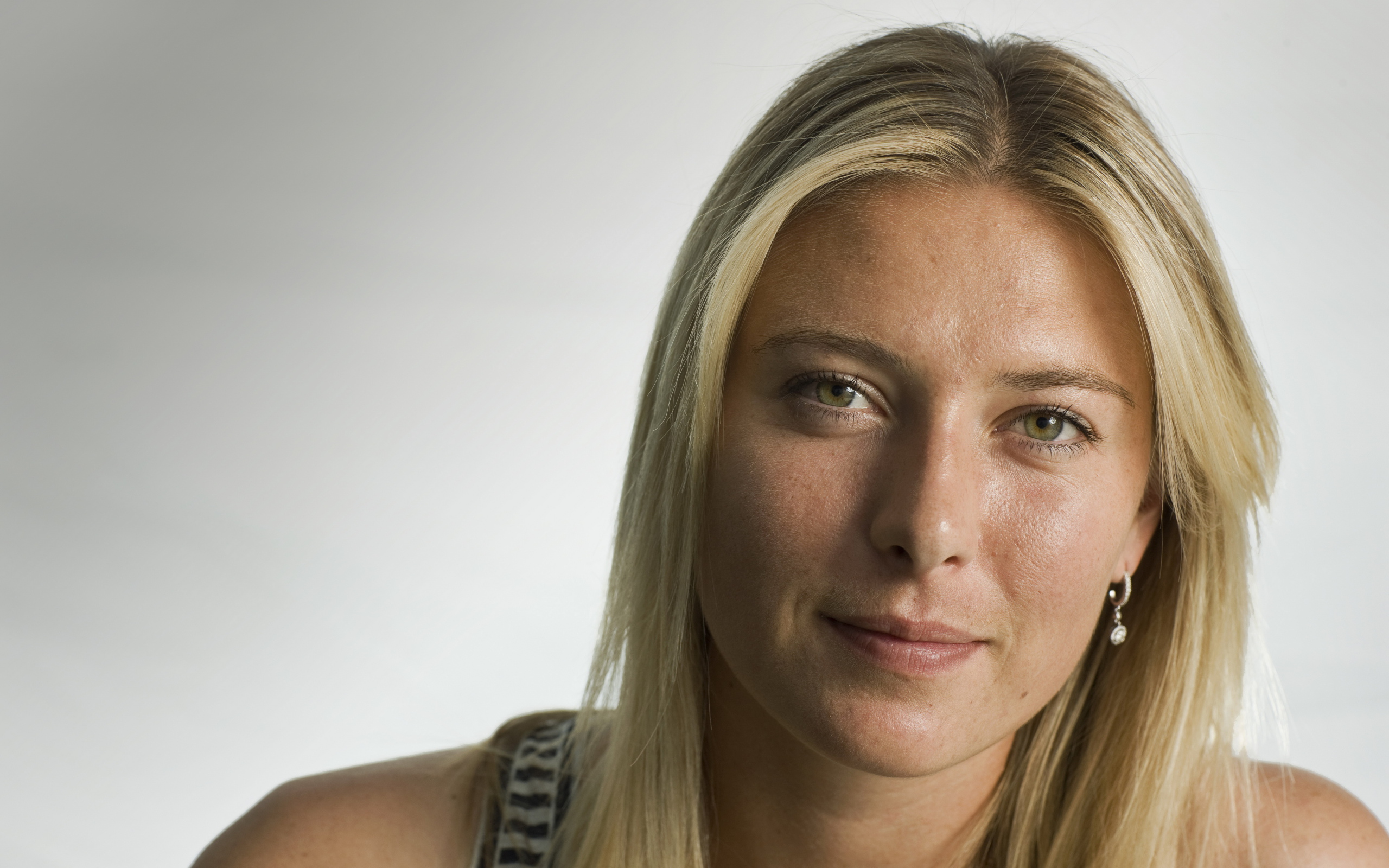 Российская теннисистка Мария Шарапова лицо крупным планом