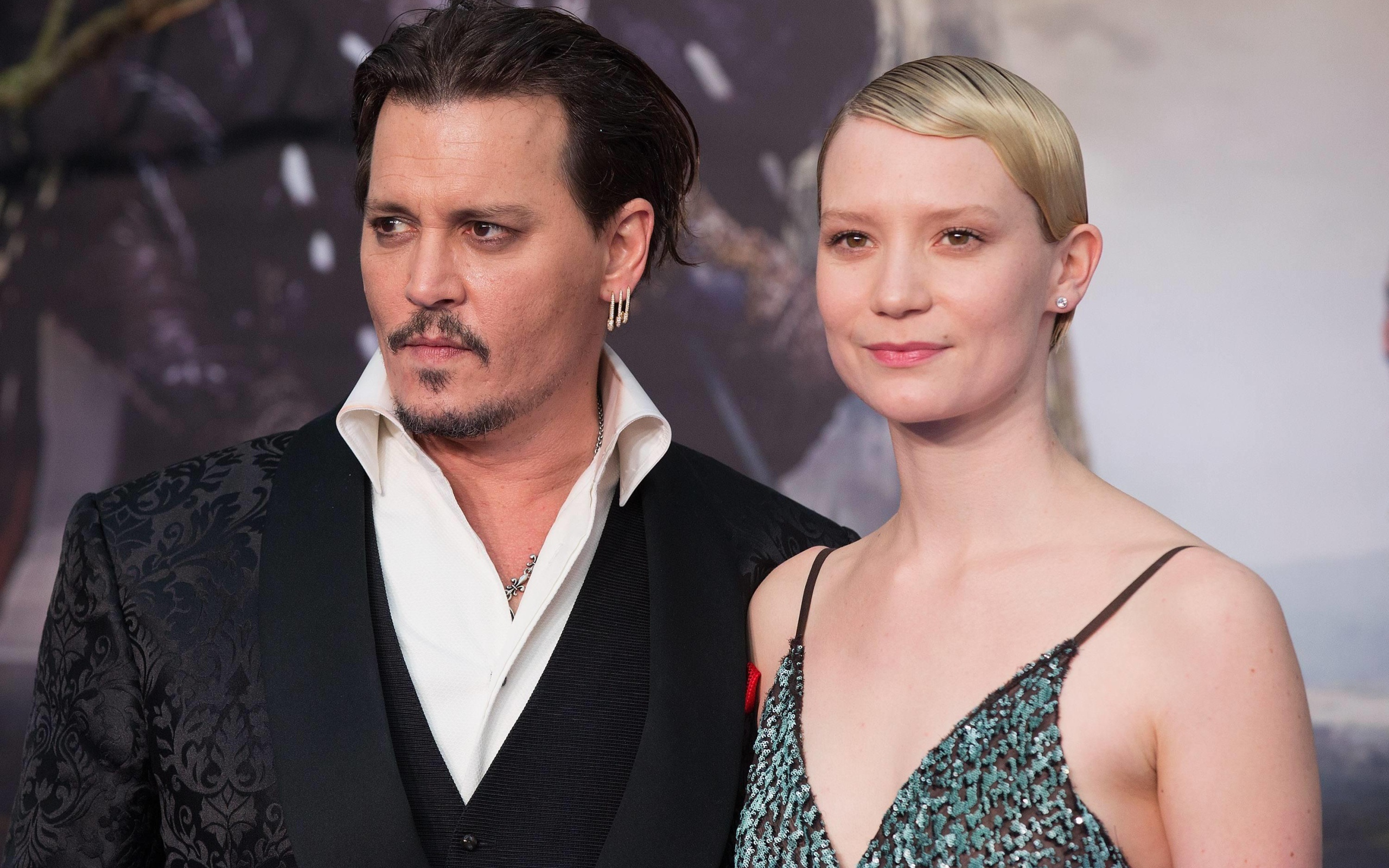 Актер Джонни Депп и актриса  Миа Васиковска