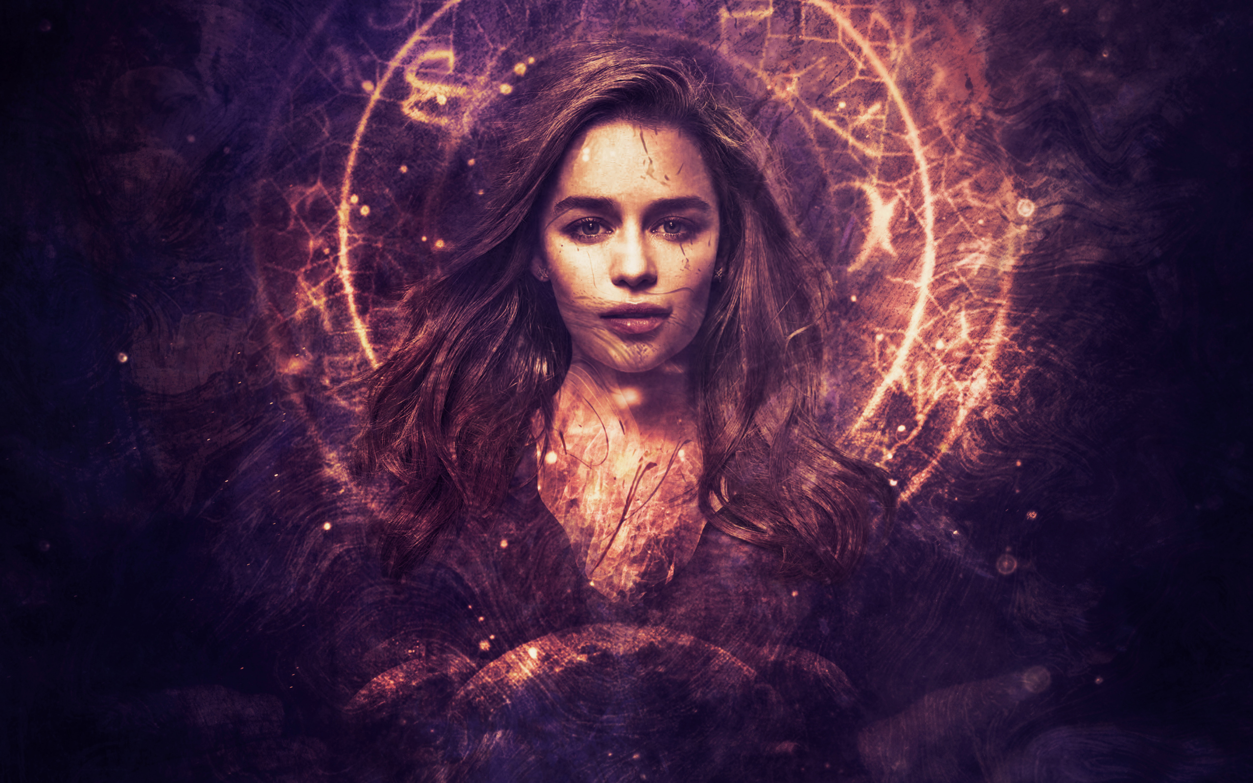 Лицо актрисы Эмилии Кларк на светящемся фоне,  фентези