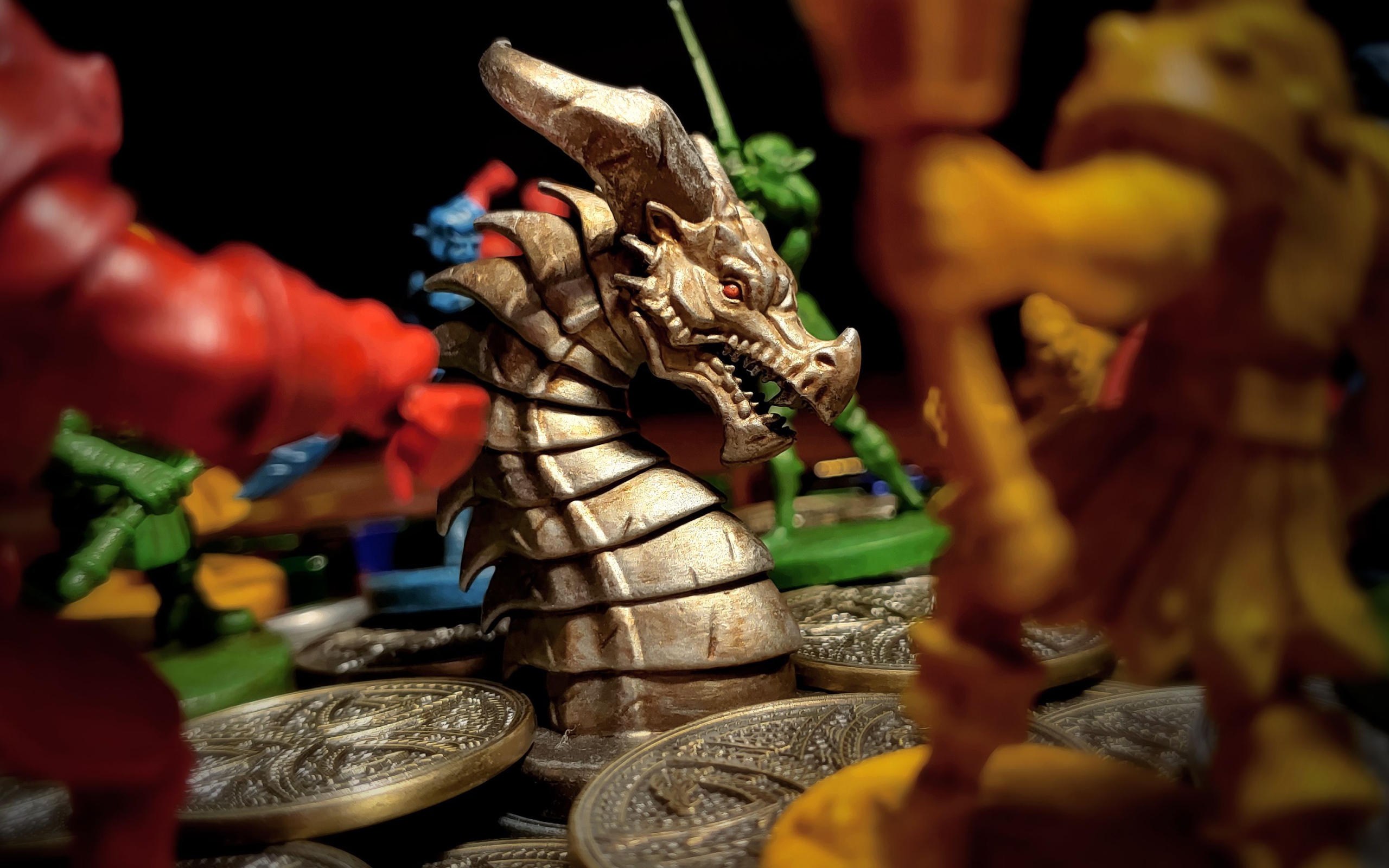 Статуэтка дракон с монетами 