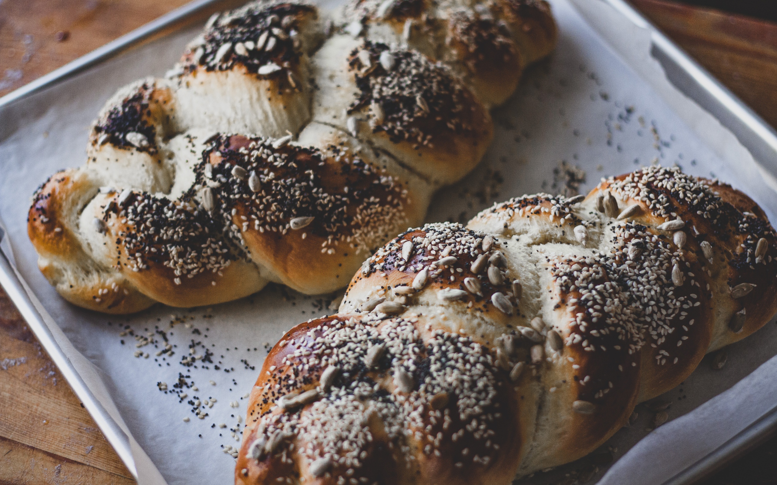 Булочки с маком и семечками 