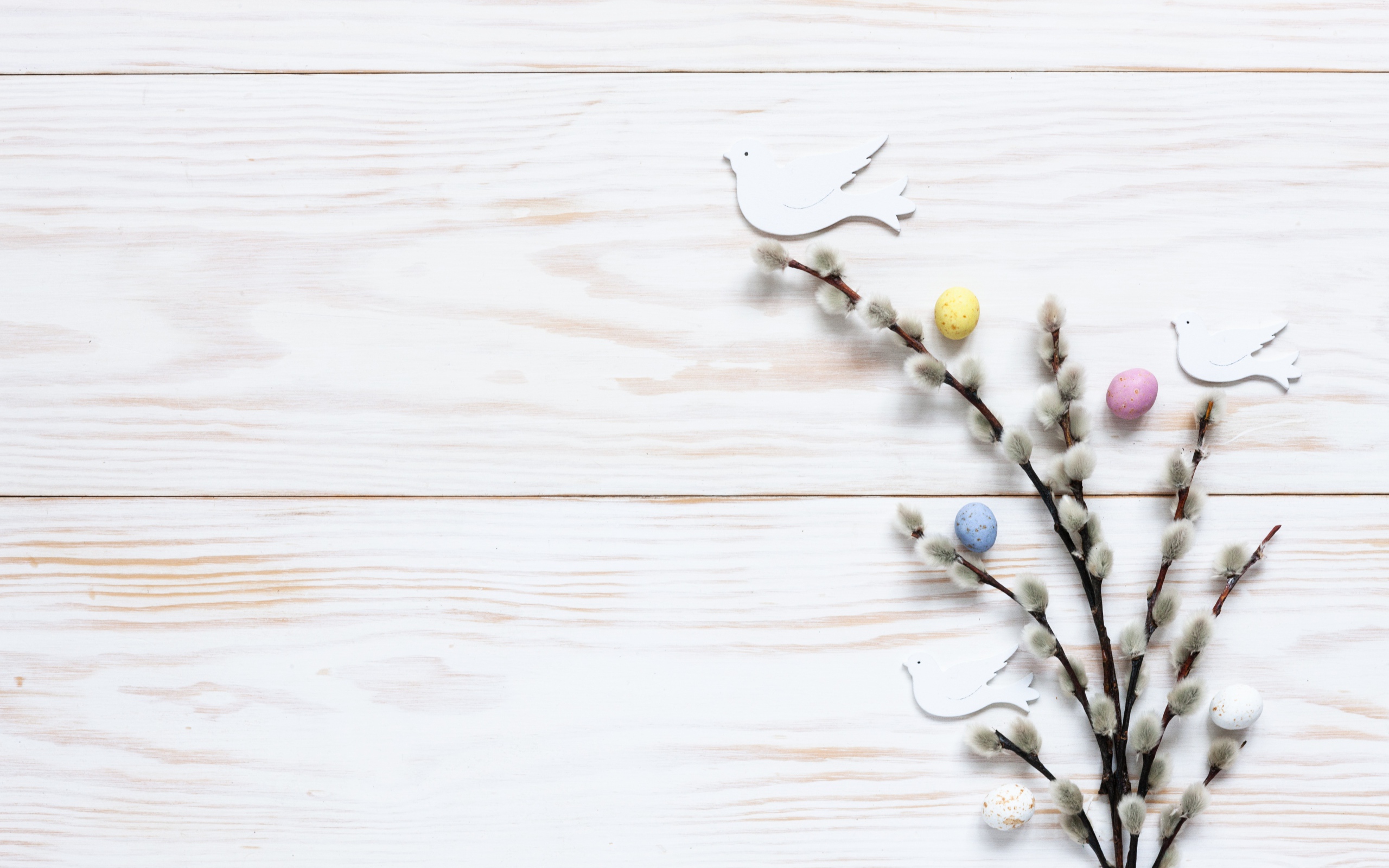 Ветка вербы на столе шаблон для открытки на Пасху 