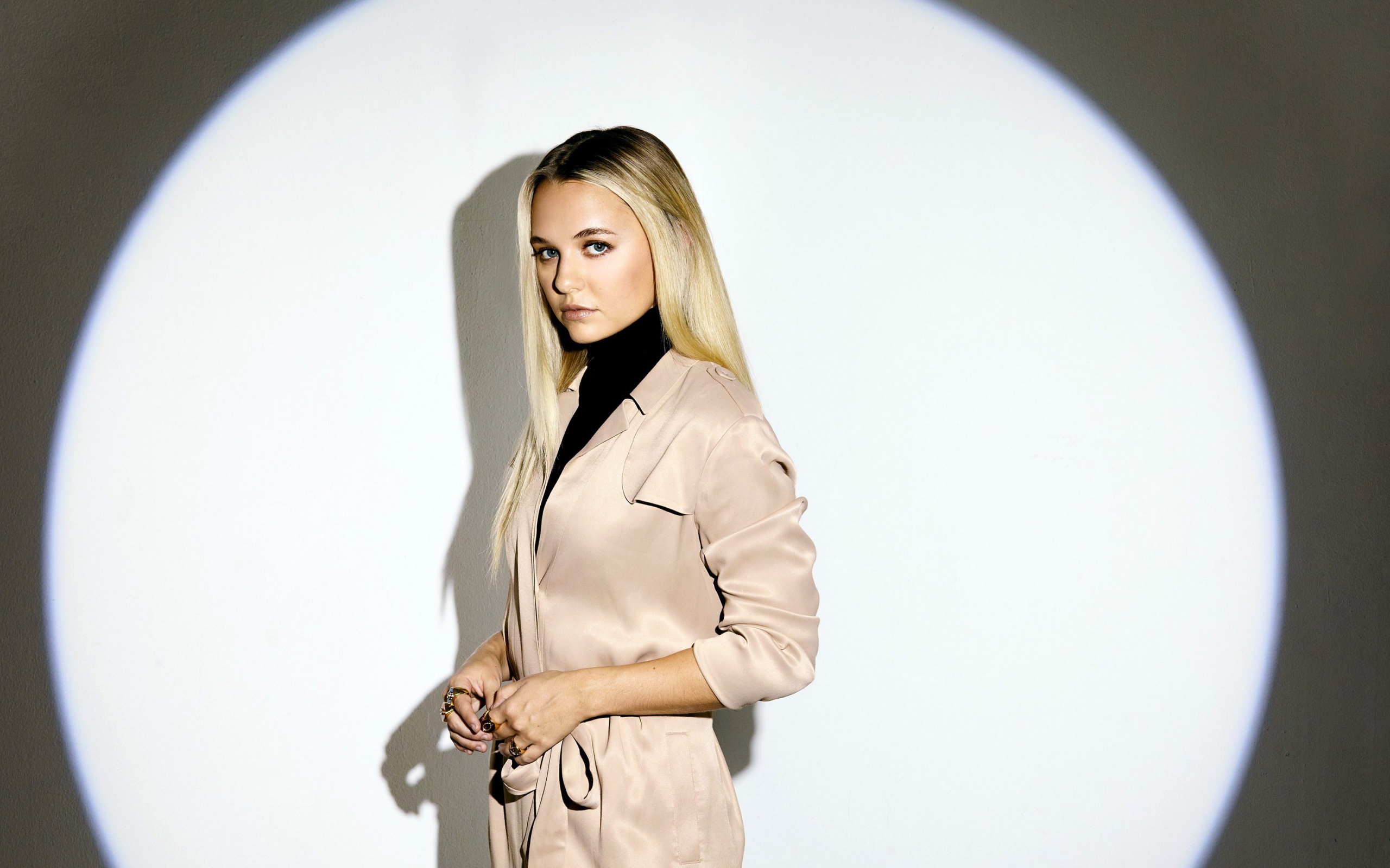 Американская актриса Мэдисон Айсмен