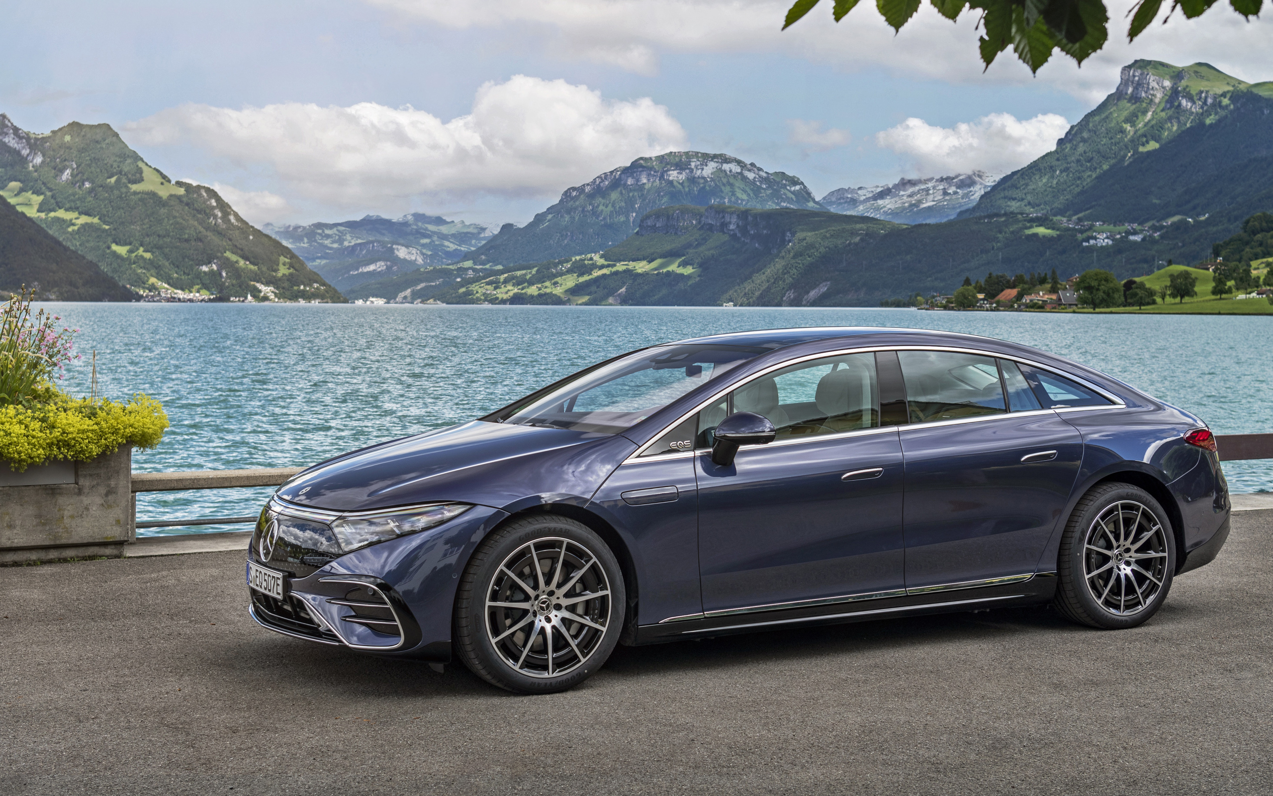 Автомобиль Mercedes-Benz EQS 450+ AMG Line 2021 года в Норвегии