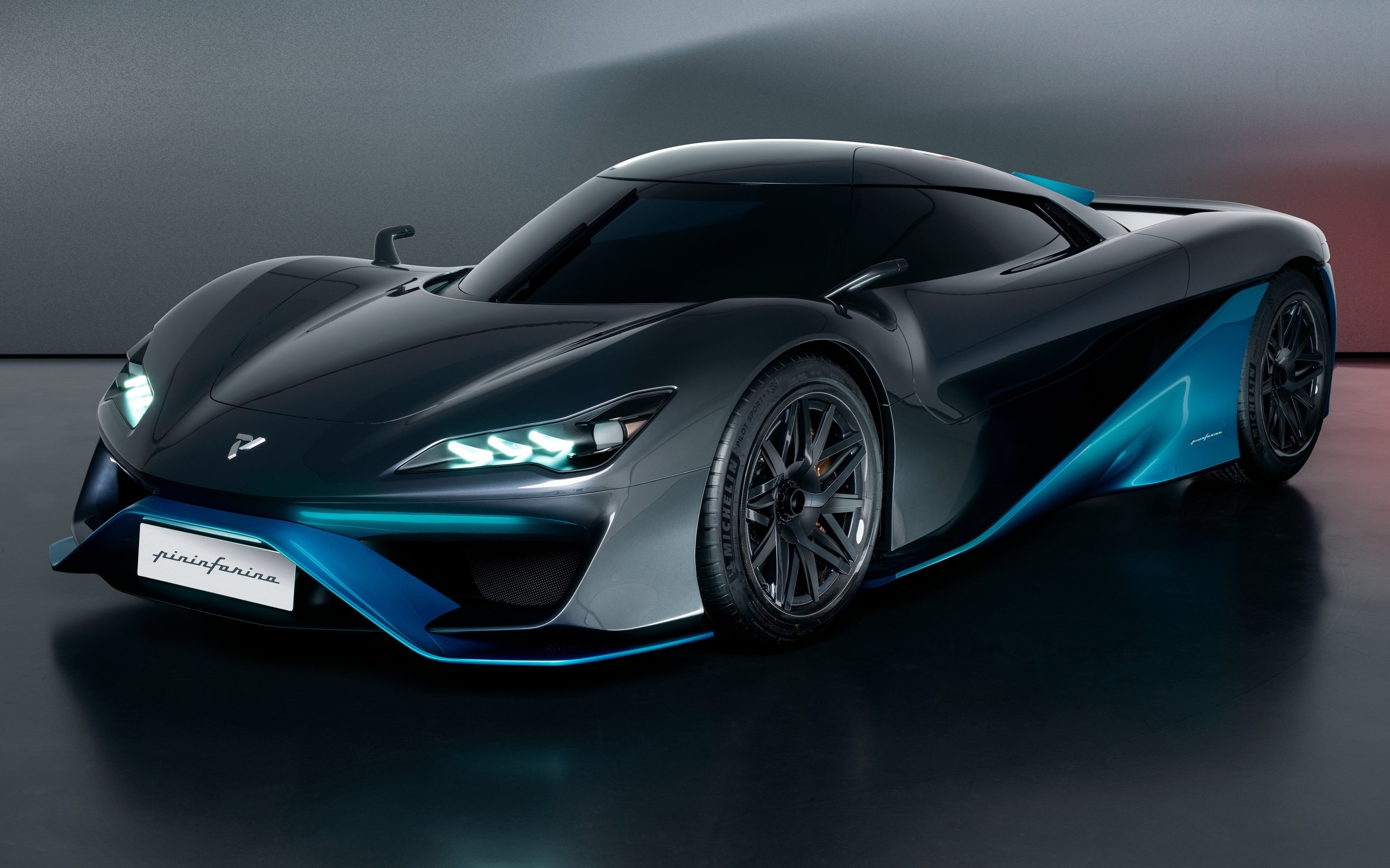 Спортивный автомобиль Viritech Apricale