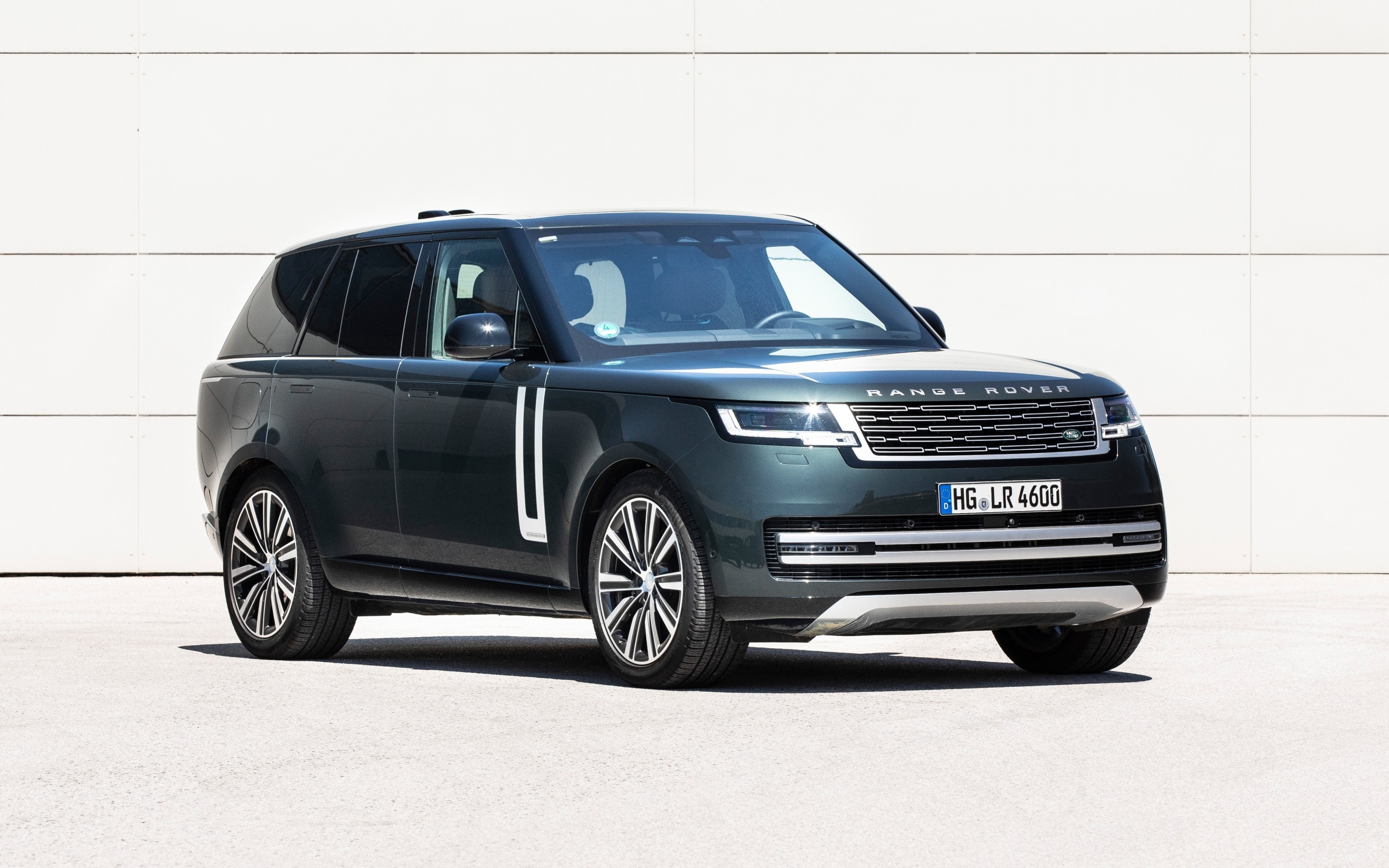 Большой внедорожник Range Rover Autobiography D350