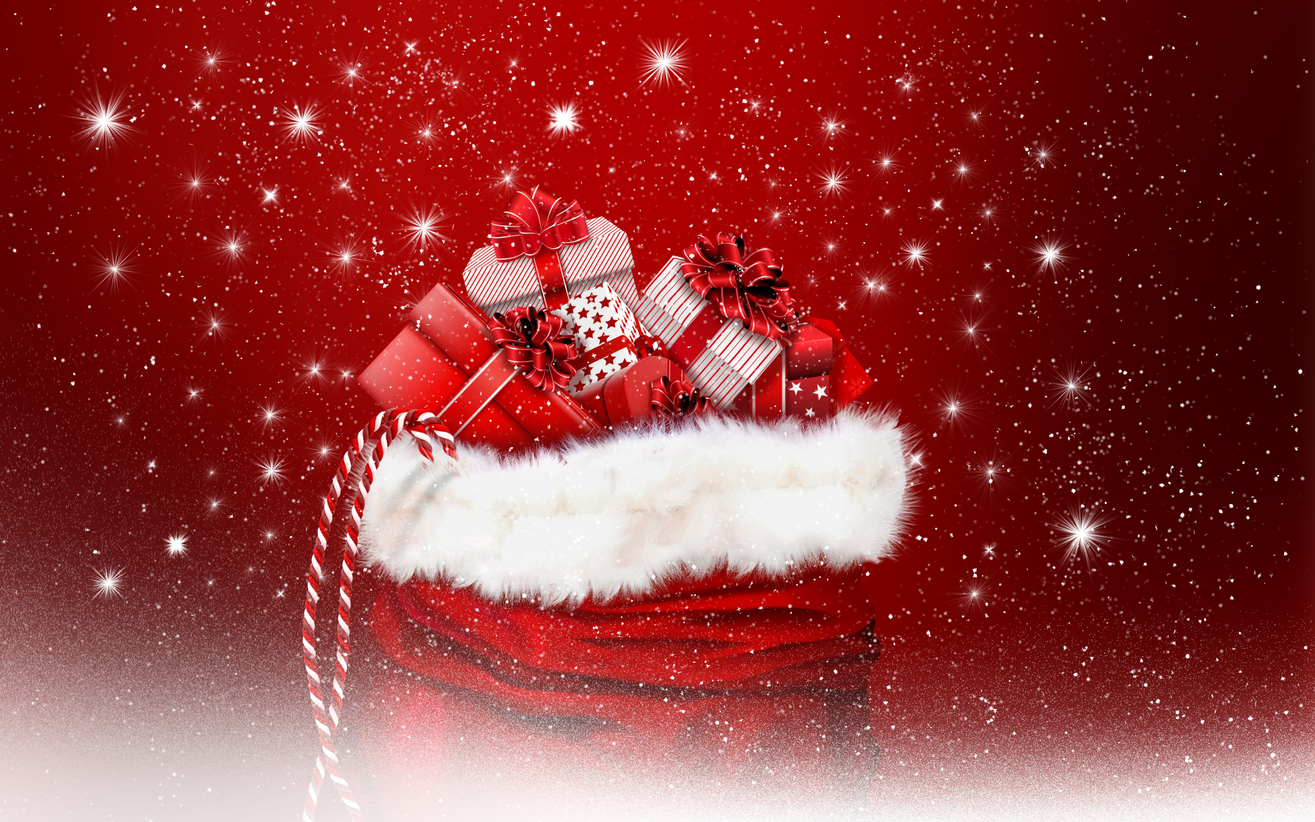 Мешок с подарками на Рождество на красном фоне