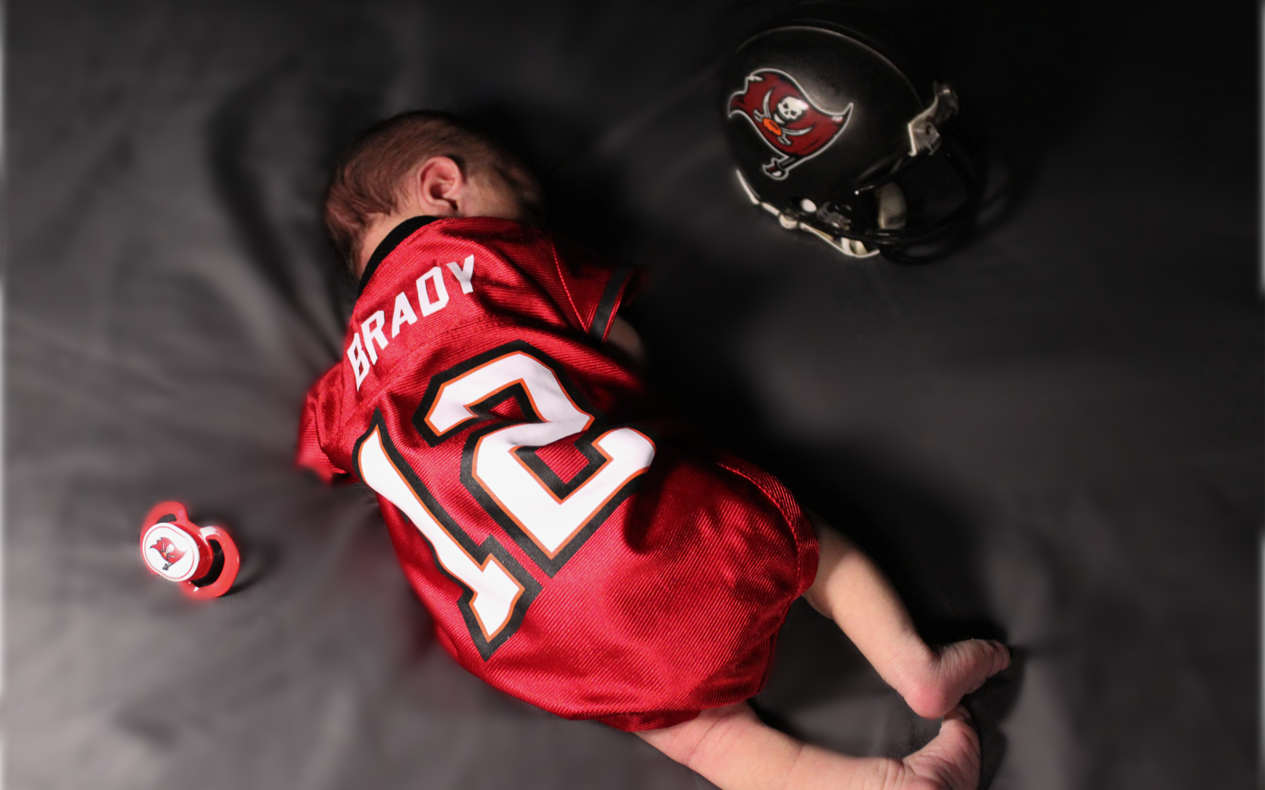 Маленький будущий футболист