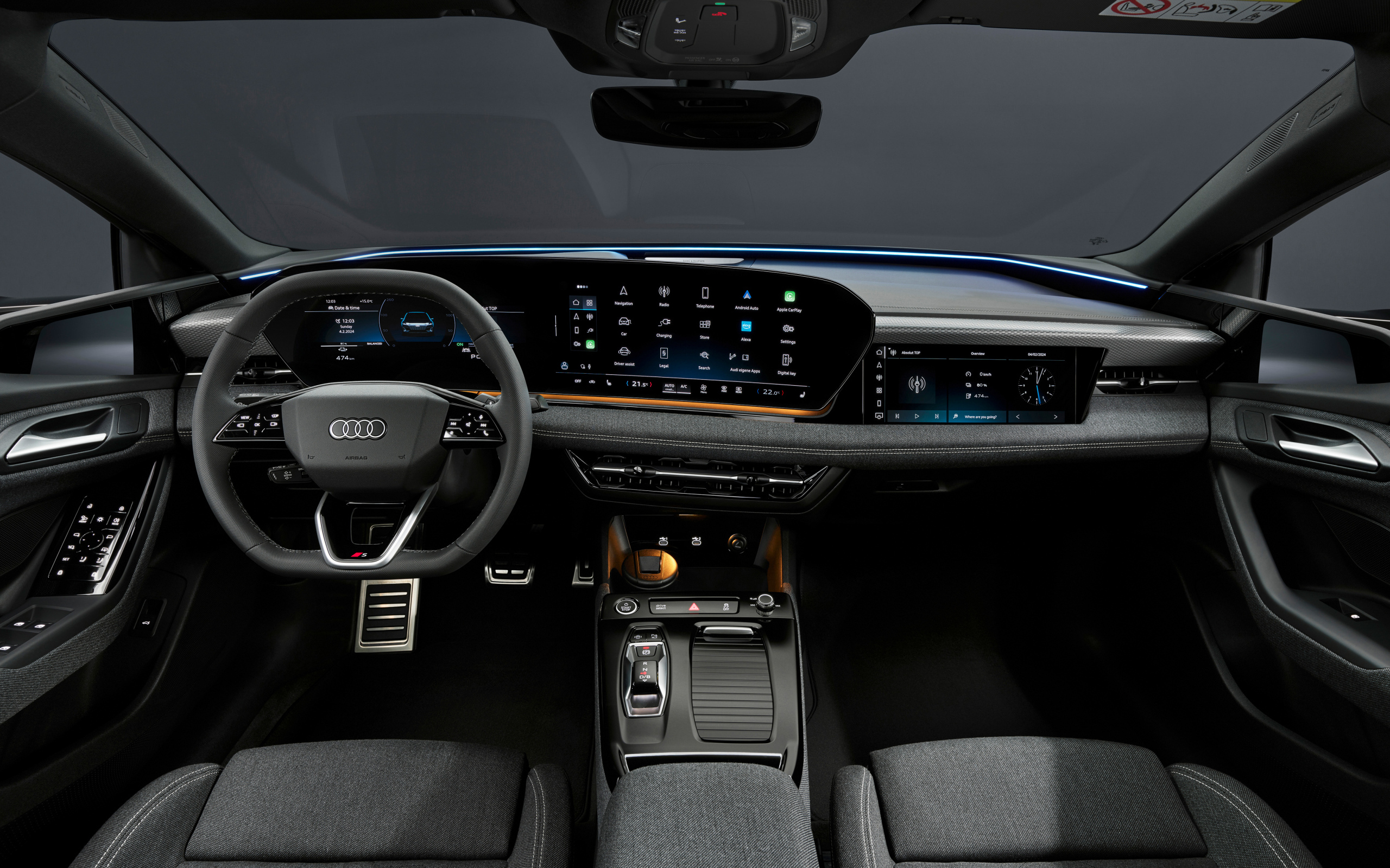 Черный салон автомобиля Audi A6 Sportback e-tron performance 2024 года