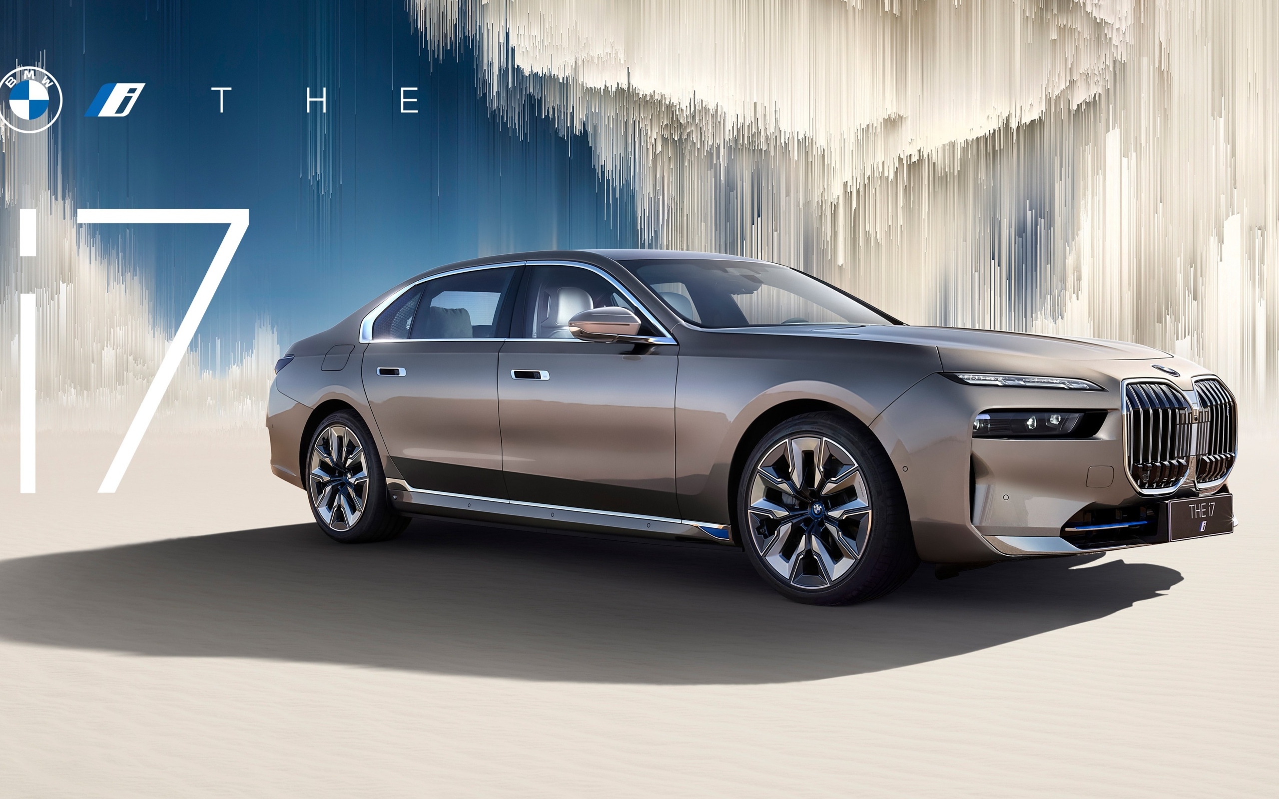 Стильный дорогой электромобиль BMW I7