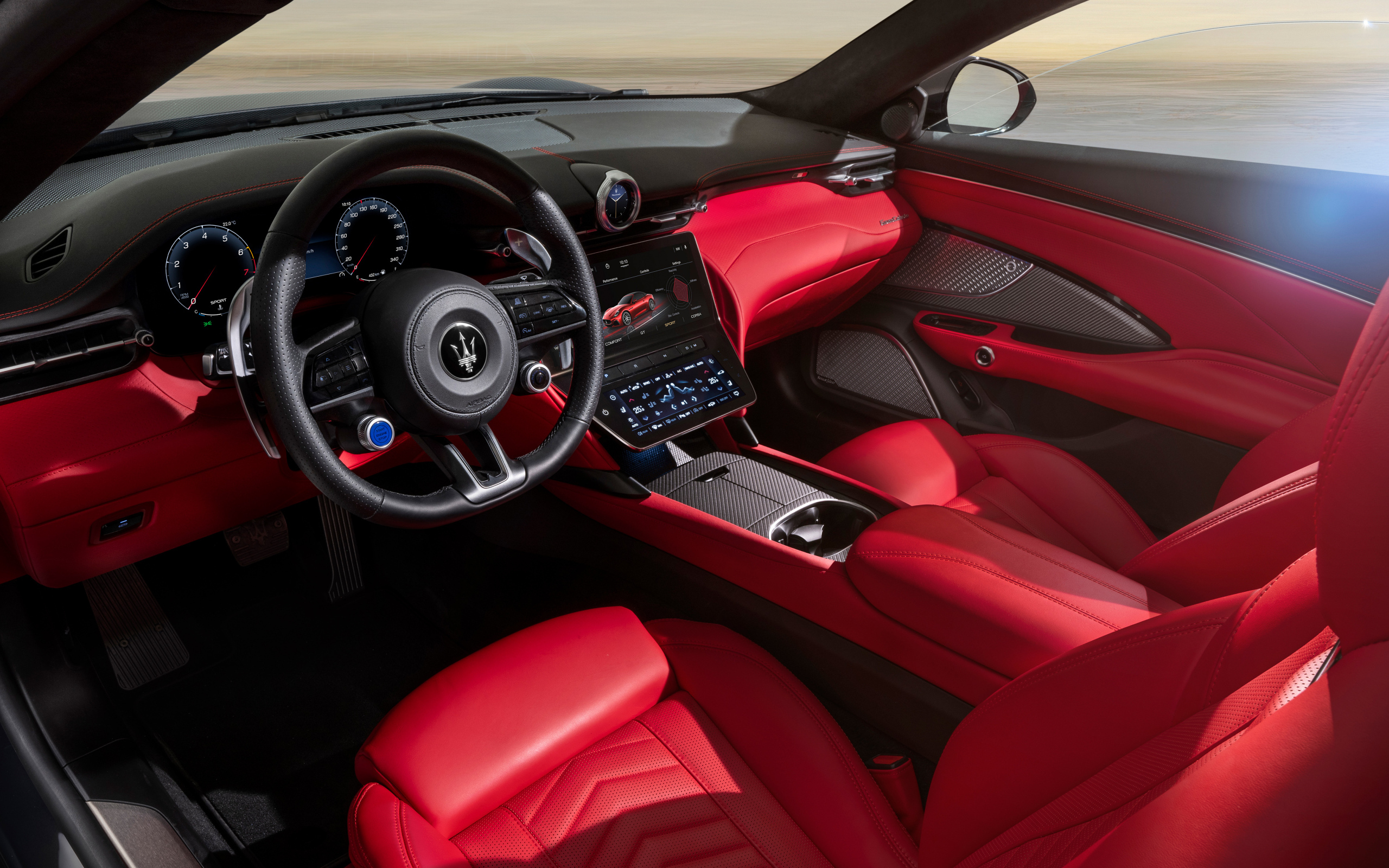 Салон автомобиля Maserati GranCabrio Trofeo 2024 года