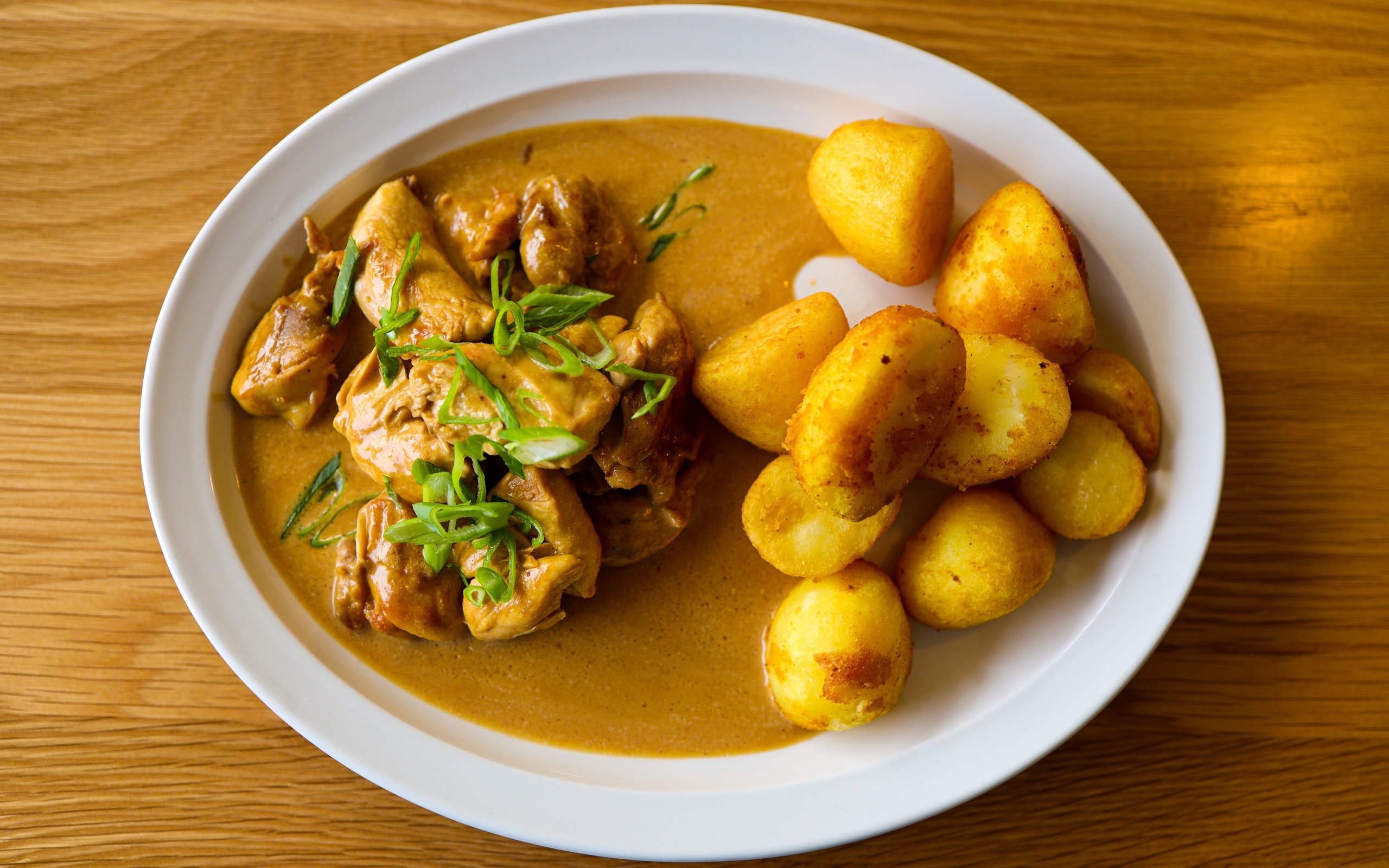 Курица терияки с картофелем в соусе