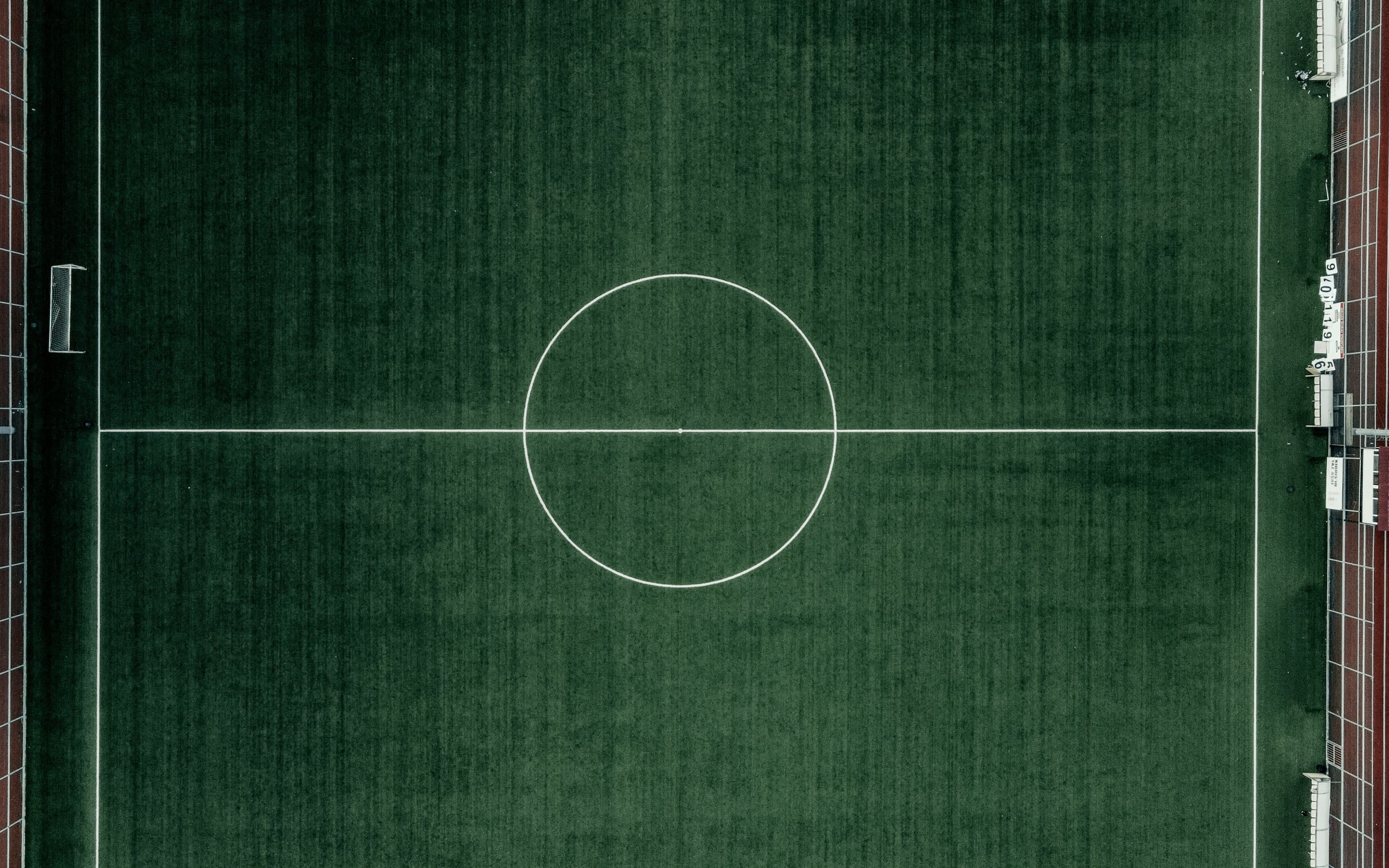 Футбольное поле вид сверху