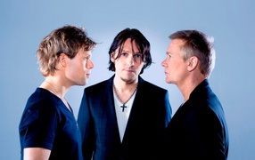 3JS, Нидерланды