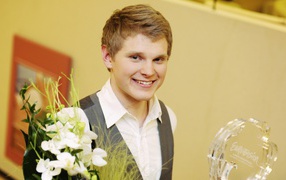 Paradise Oskar, Финляндия