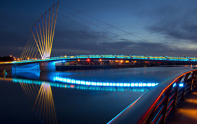 Night bridge
