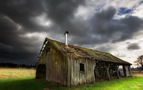 Старый сарай