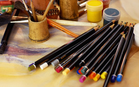 Стол художника