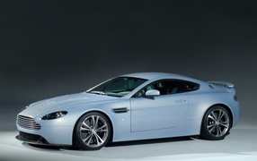 V12 Vantage