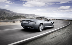  Aston Martin Virage