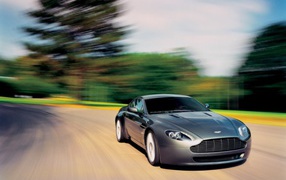 Aston Martin V8 Vantage