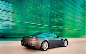 Aston Martin V8 Vantage