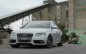 New Sportec-Audi-S4