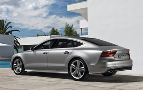 Audi S7